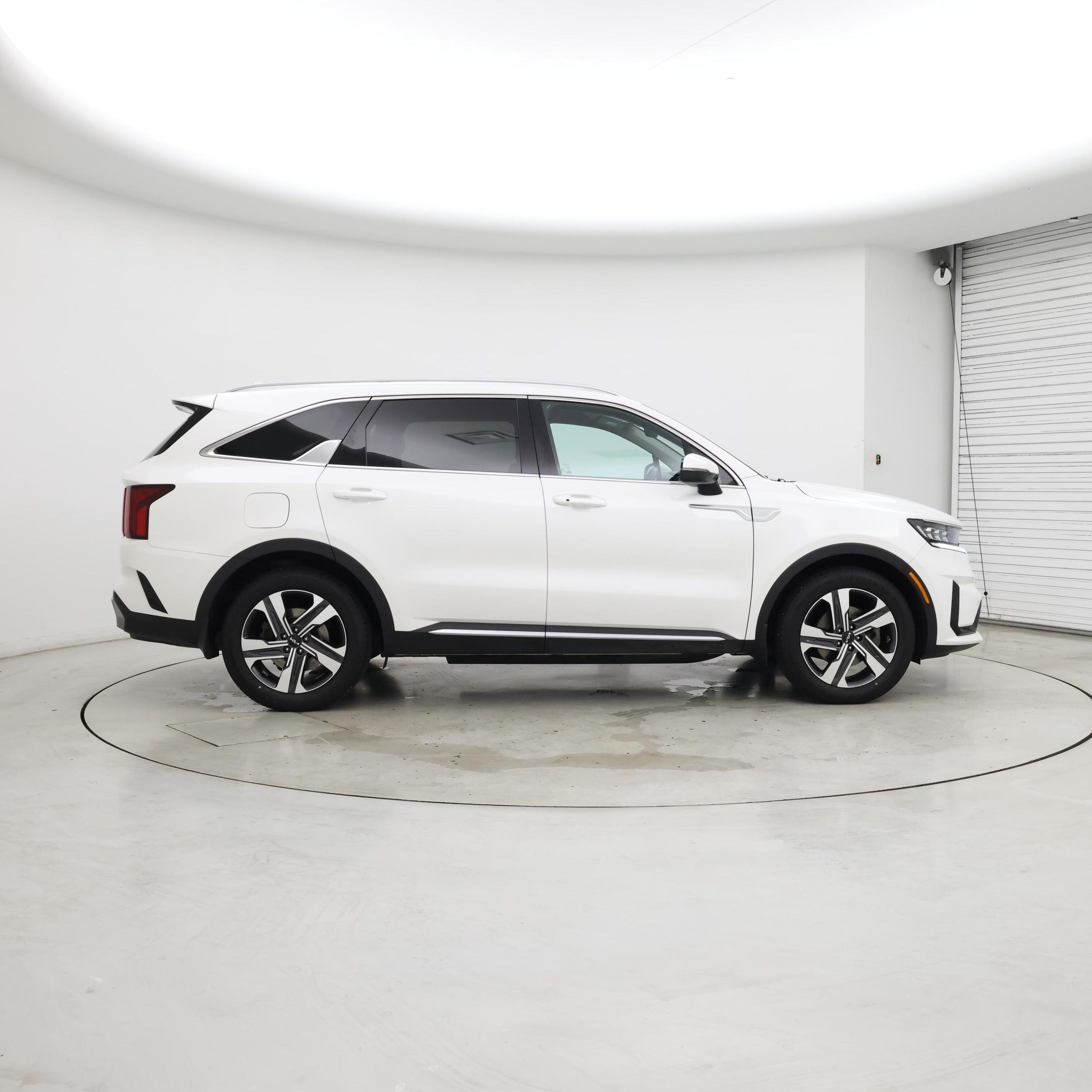 Thumbnail: 2022 Kia Sorento - 7