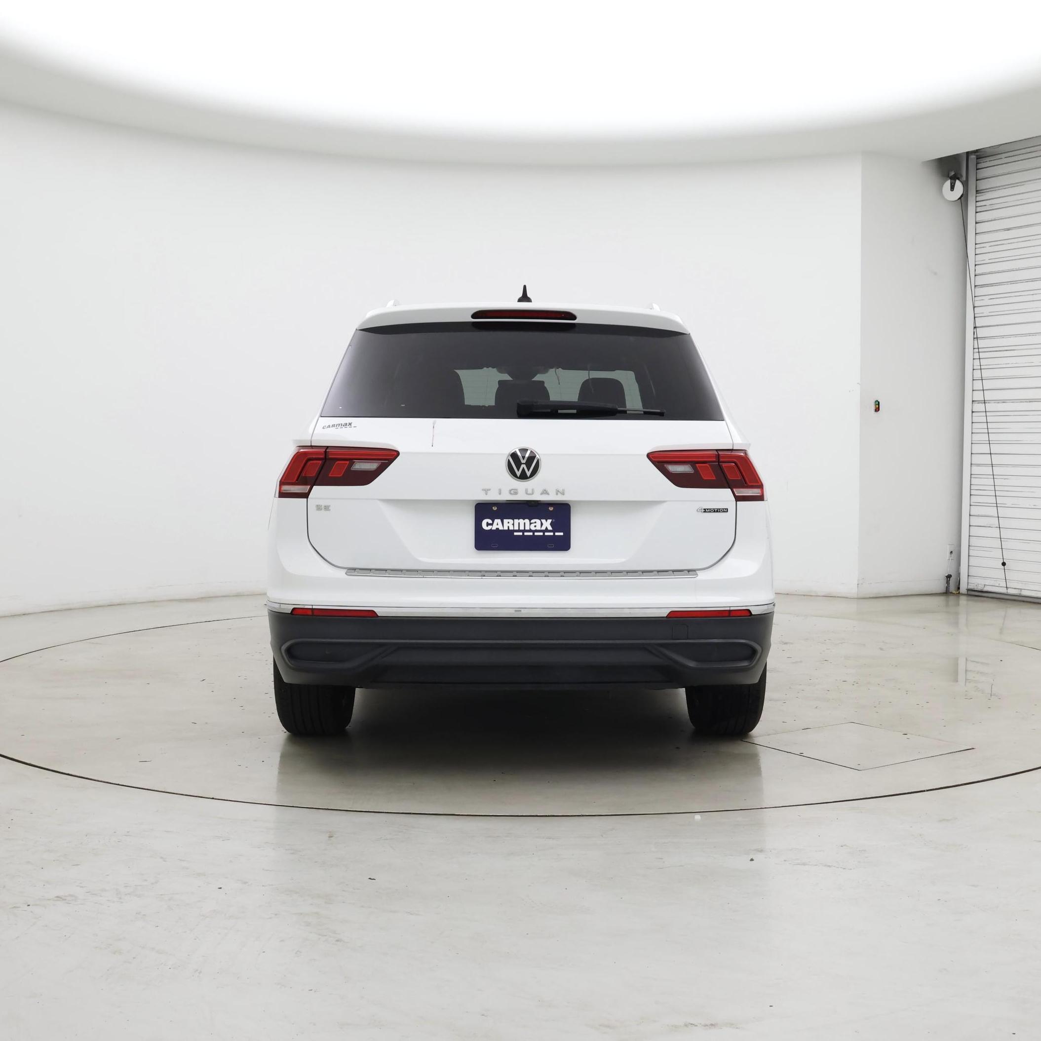 Thumbnail: 2022 Volkswagen Tiguan - 6