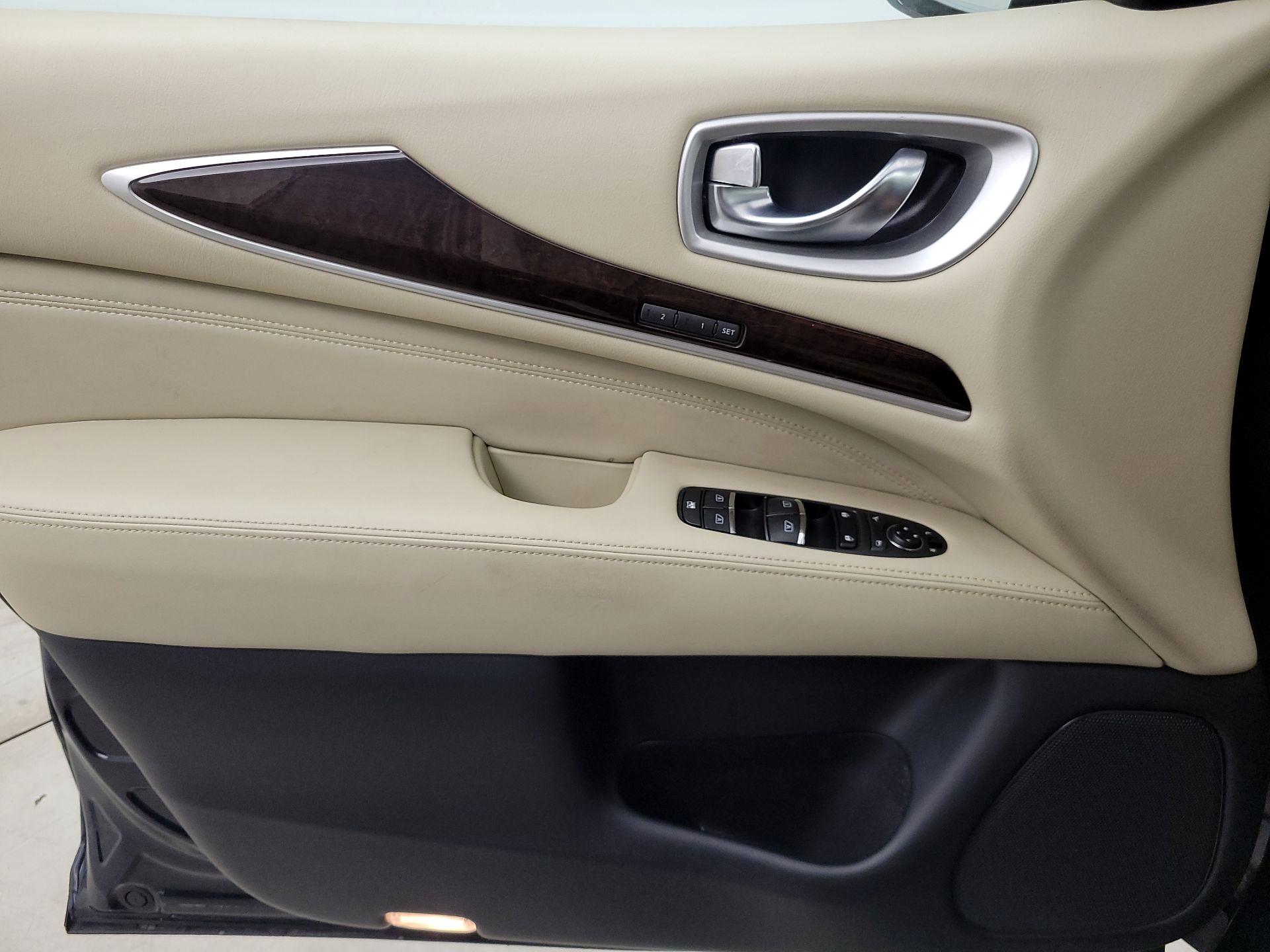 Thumbnail: 2020 INFINITI QX60 - 12