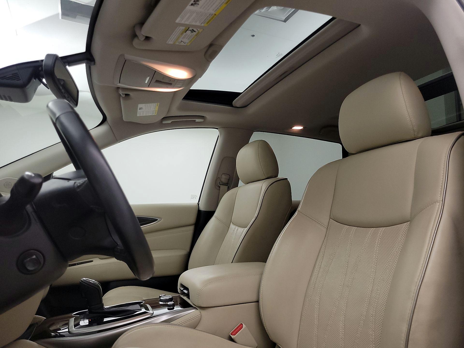 Thumbnail: 2020 INFINITI QX60 - 20