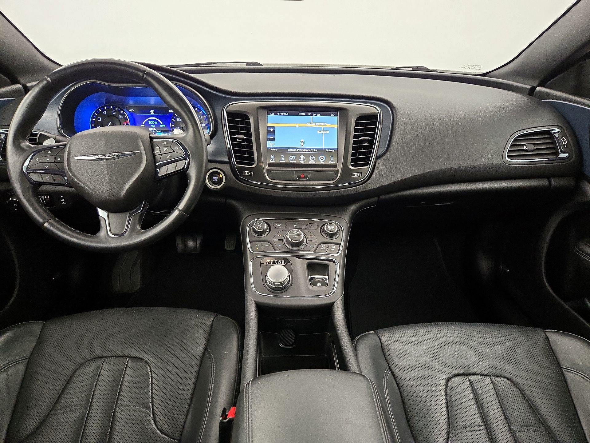 Thumbnail: 2016 Chrysler 200 - 9