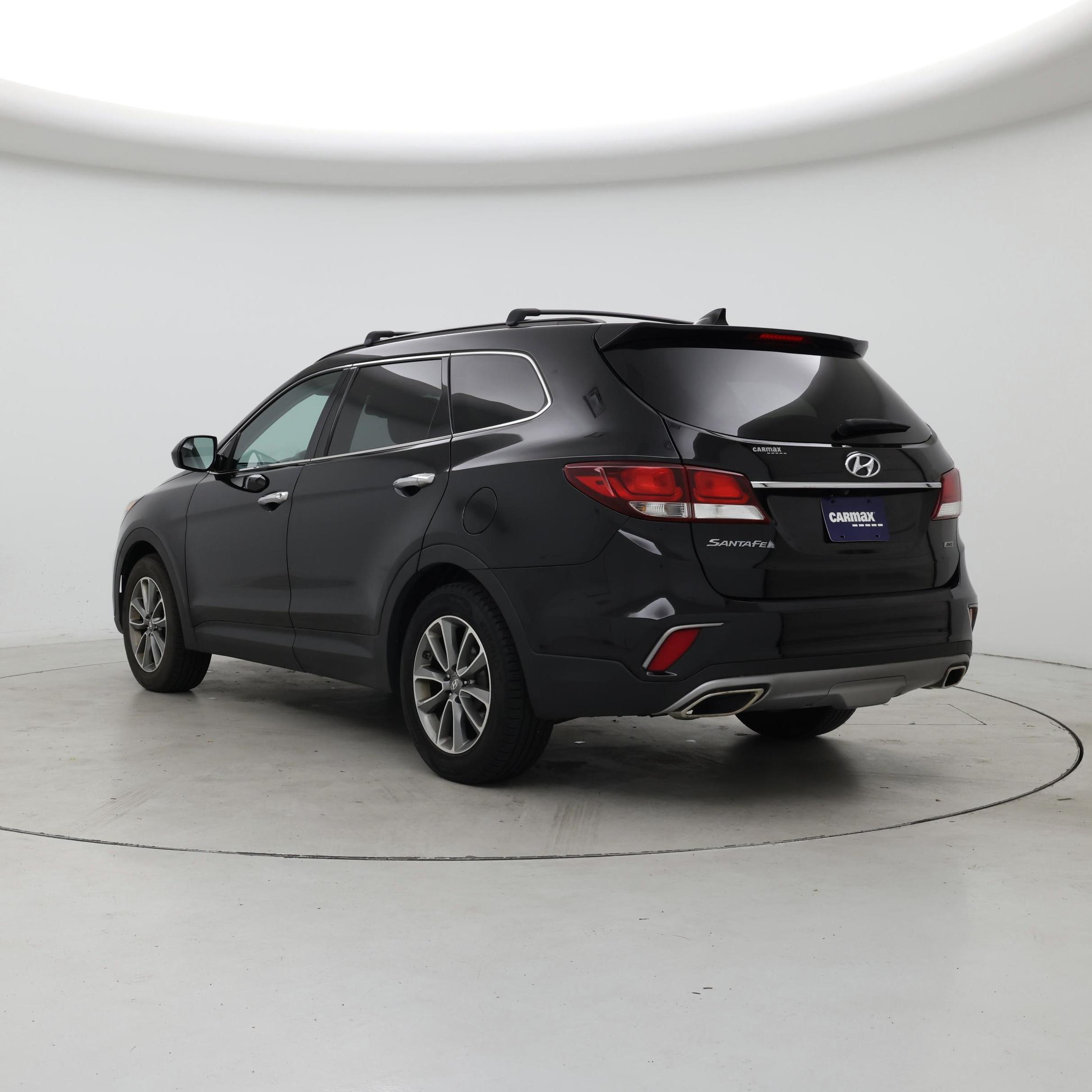 Thumbnail: 2018 Hyundai Santa Fe - 2