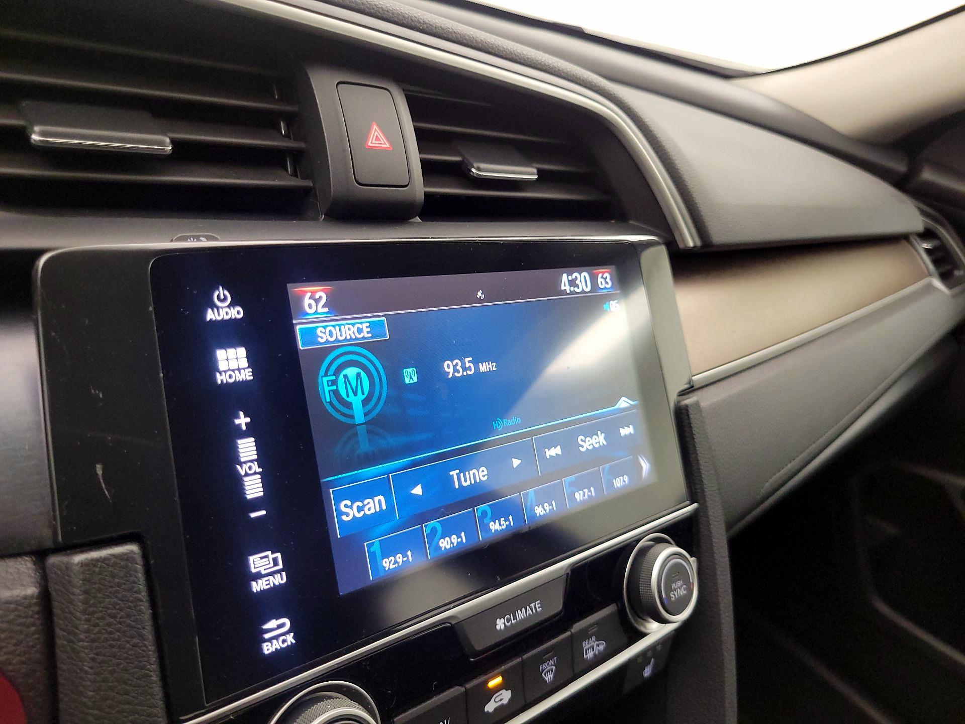 Thumbnail: 2016 Honda Civic - 15