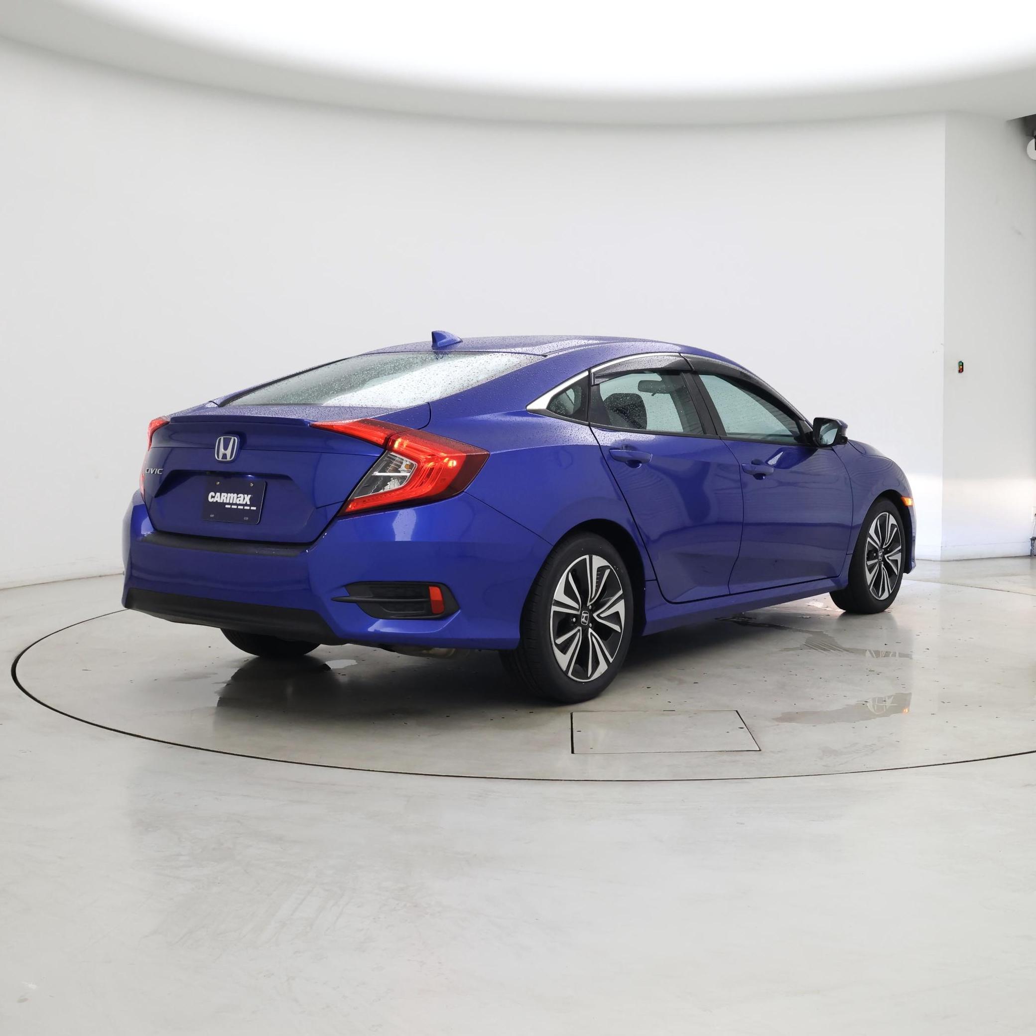 Thumbnail: 2016 Honda Civic - 8