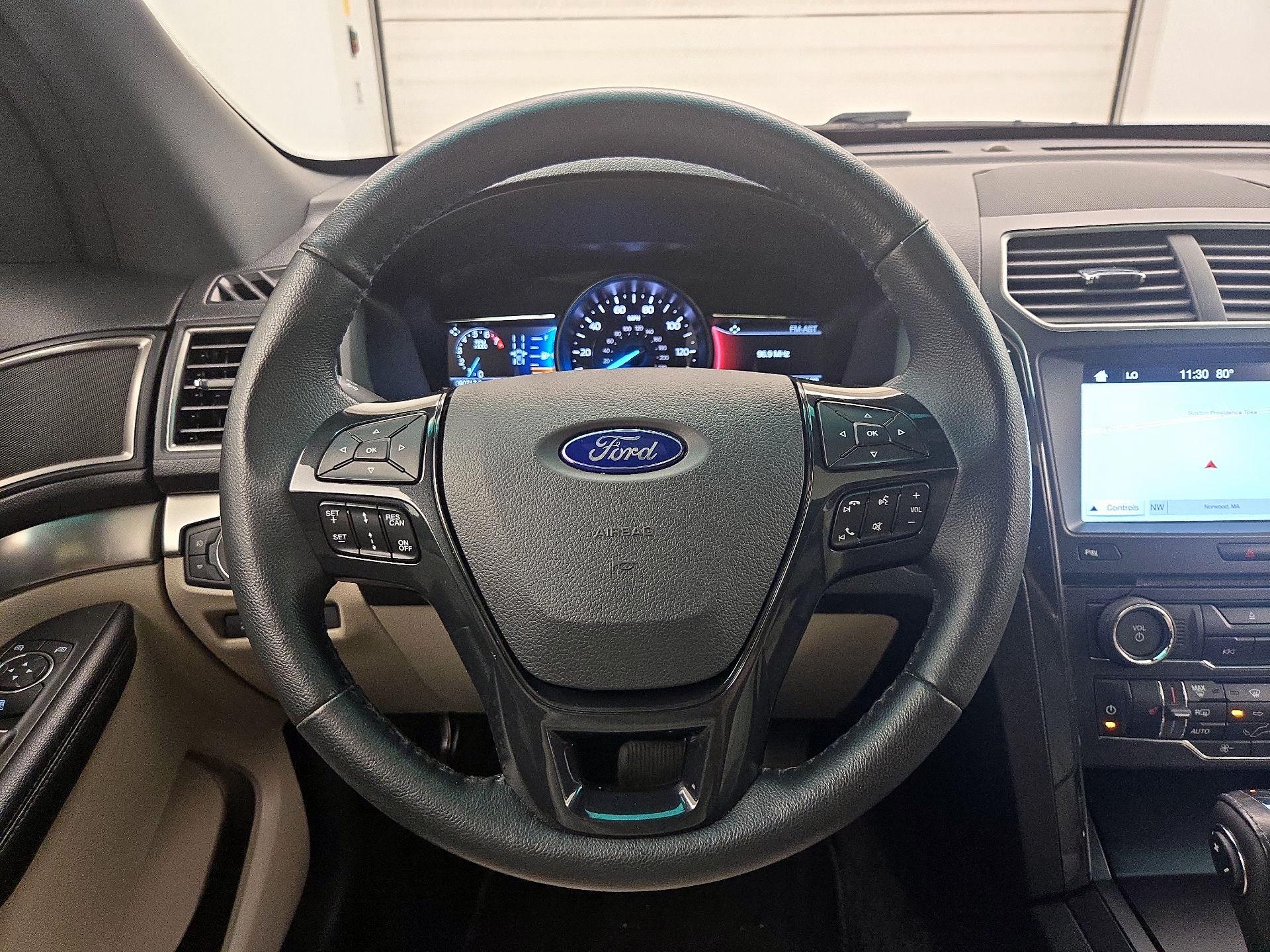 Thumbnail: 2018 Ford Explorer - 10