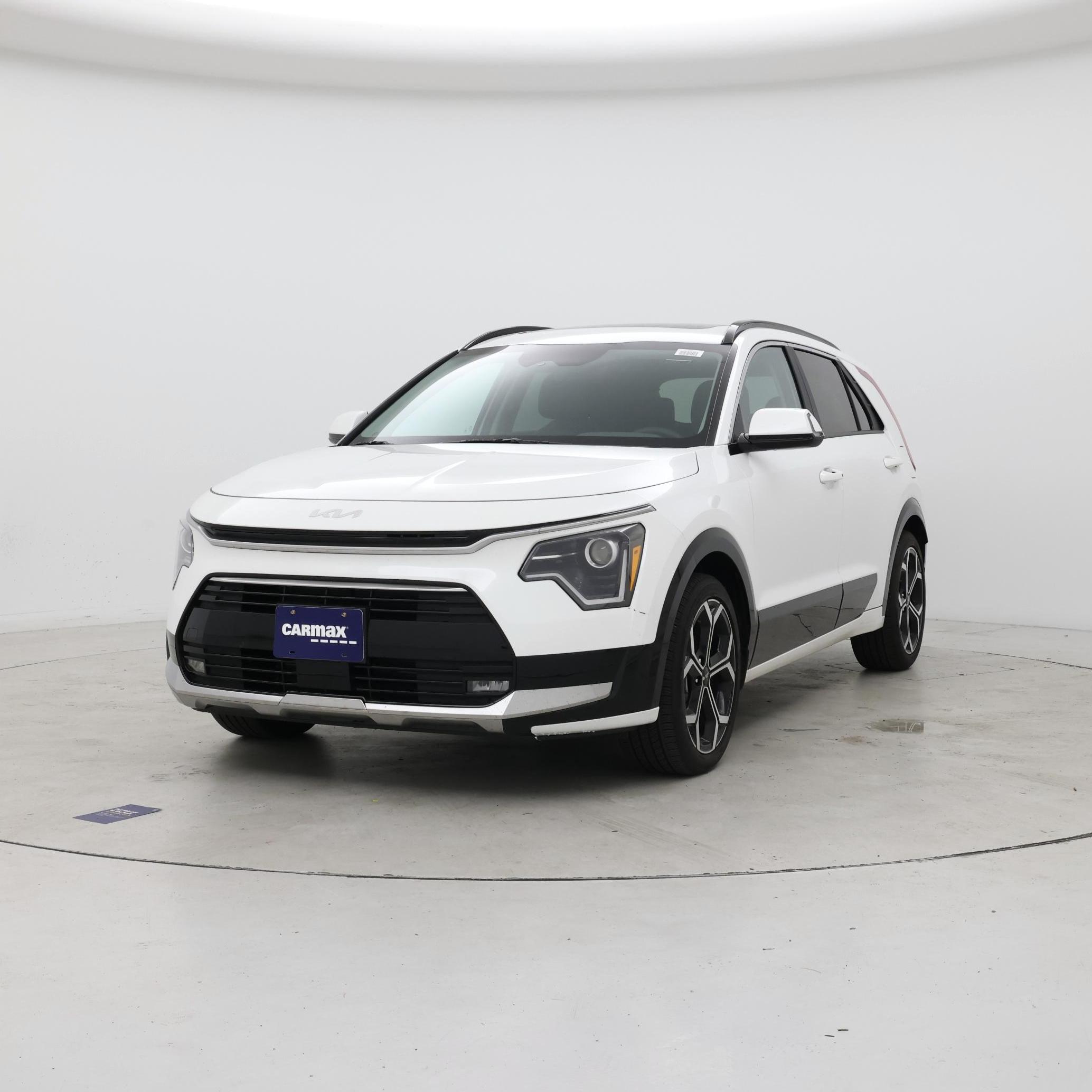 Thumbnail: 2024 Kia Niro - 4