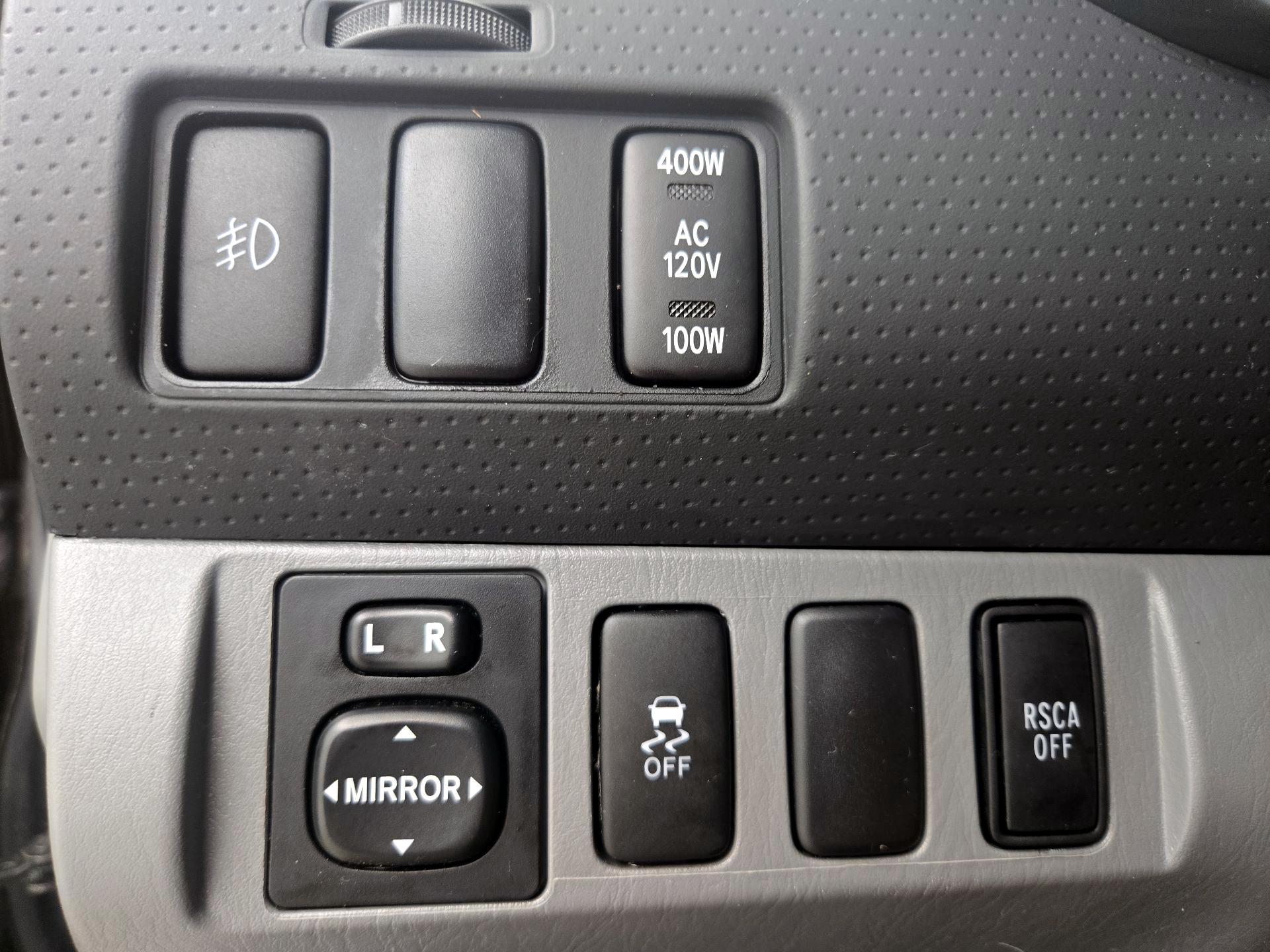 Thumbnail: 2014 Toyota Tacoma - 13