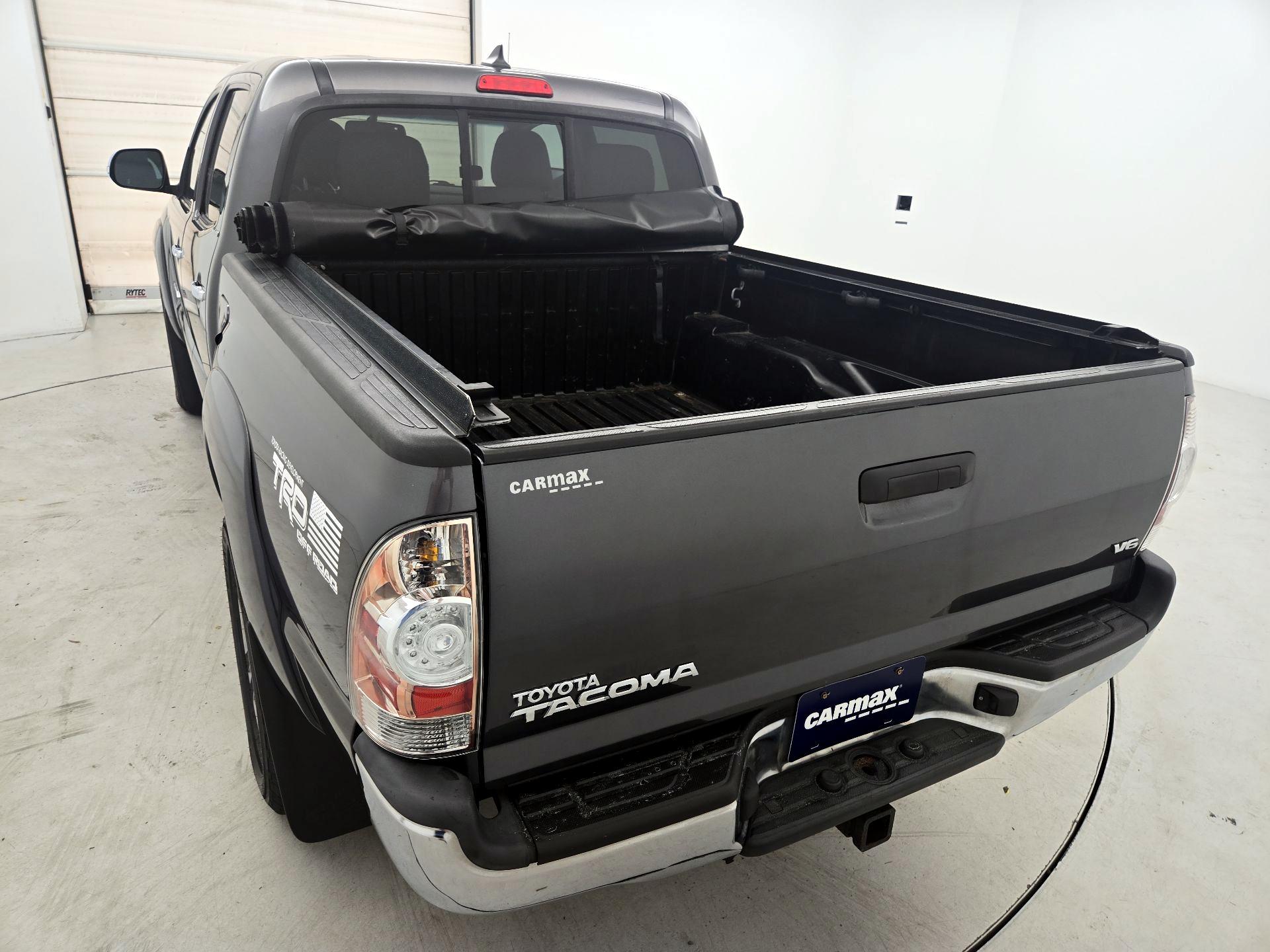 Thumbnail: 2014 Toyota Tacoma - 20