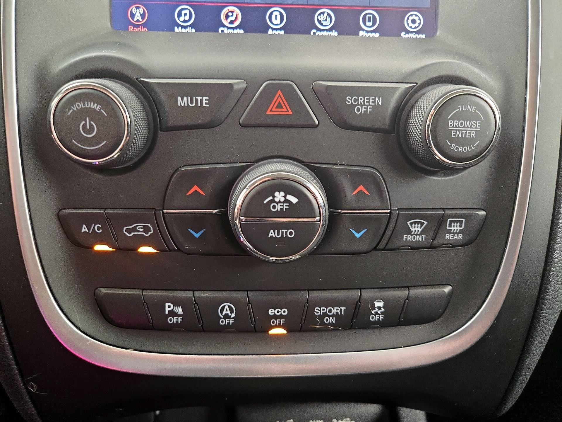 Thumbnail: 2020 Dodge Durango - 16