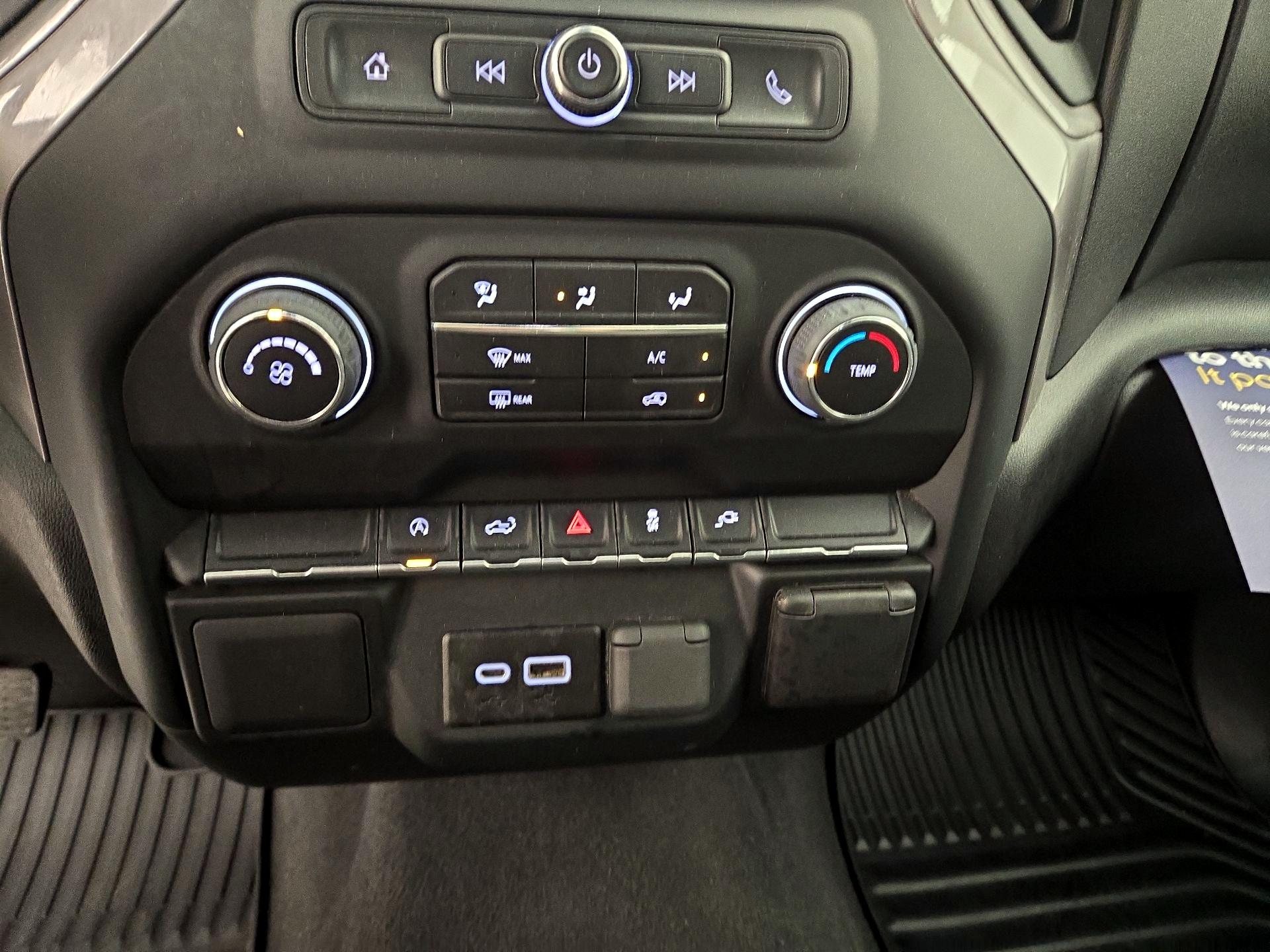 Thumbnail: 2022 Chevrolet Silverado 1500 - 16