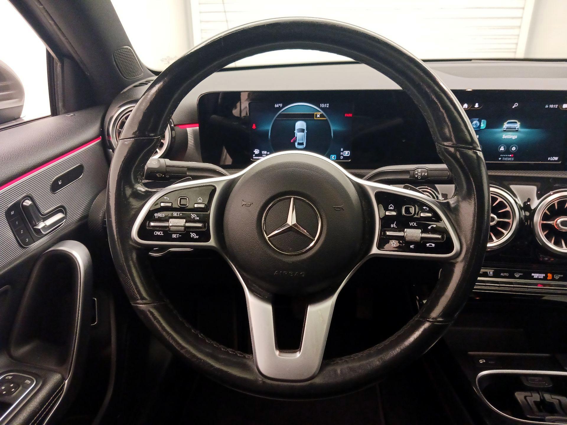 Thumbnail: 2019 Mercedes-Benz A-Class - 10