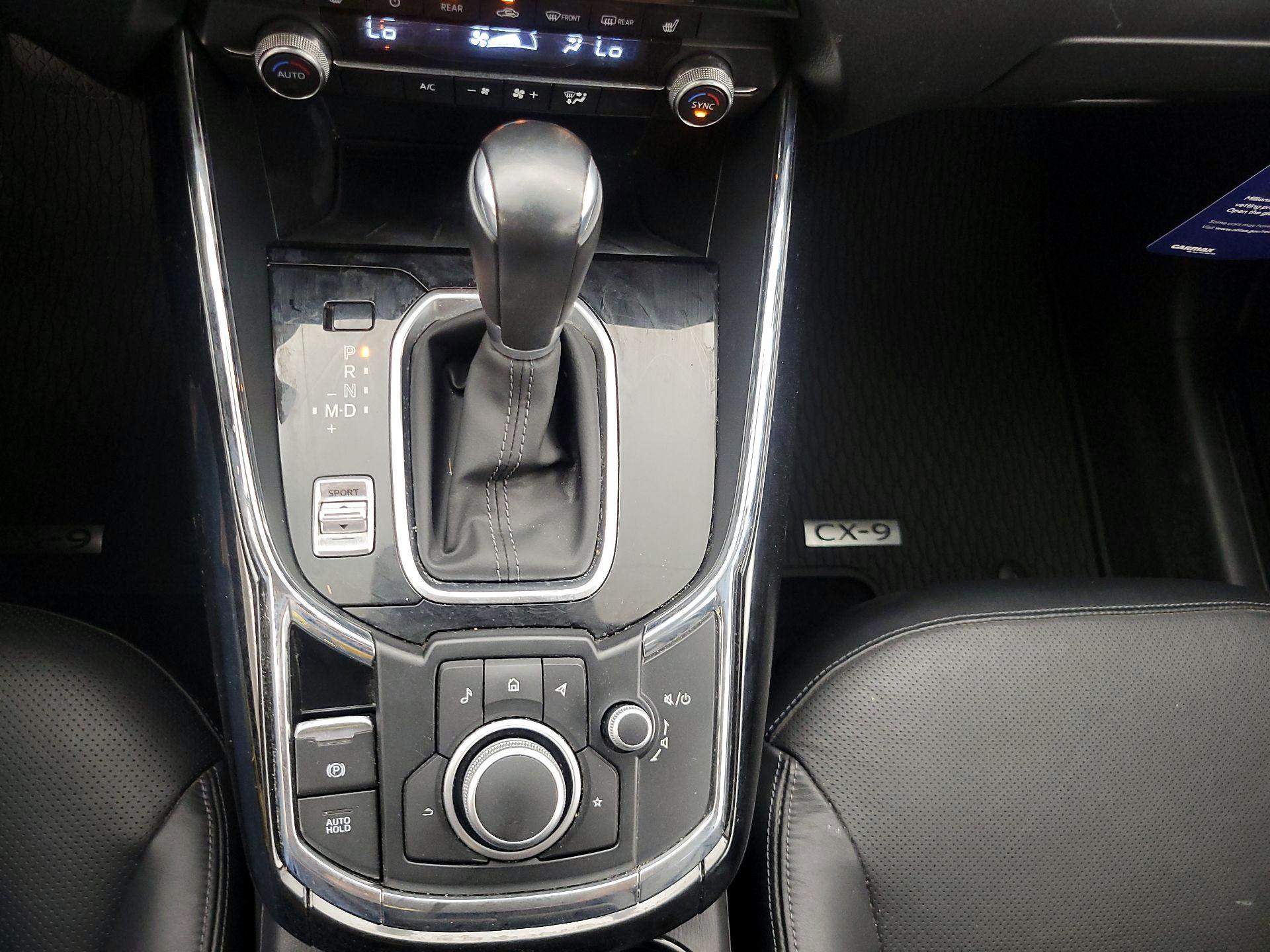 Thumbnail: 2022 Mazda CX-9 - 17
