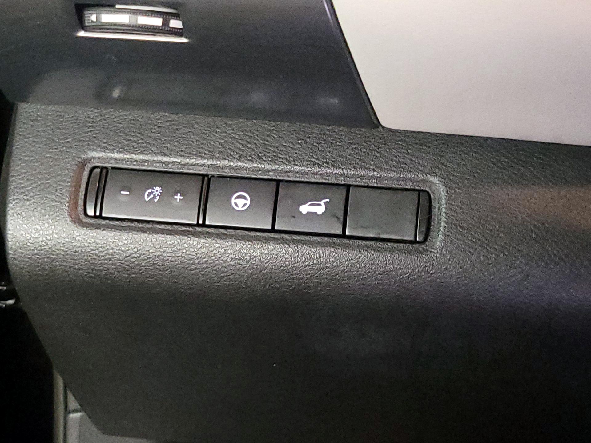 Thumbnail: 2022 Nissan Pathfinder - 13