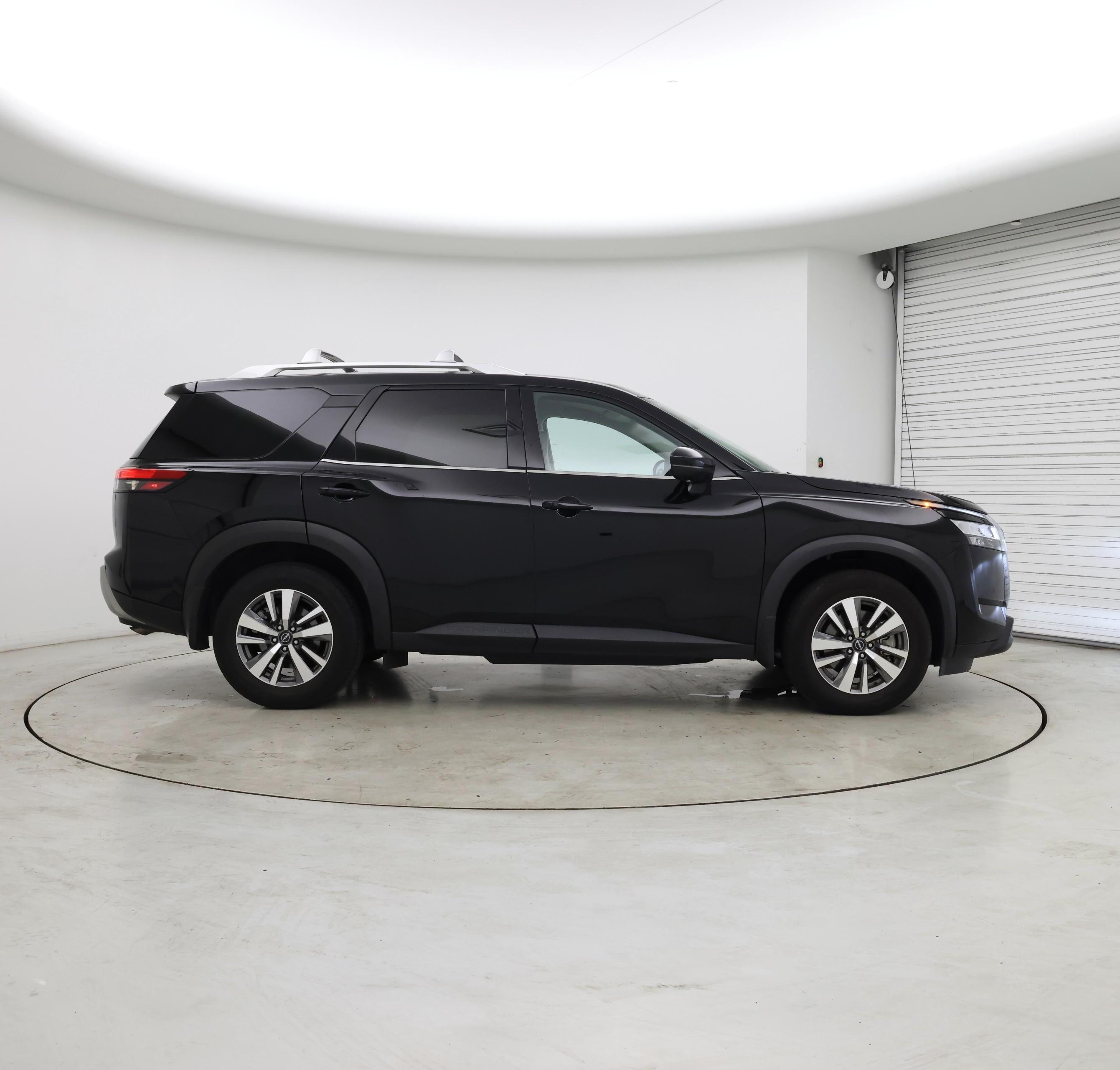 Thumbnail: 2022 Nissan Pathfinder - 7