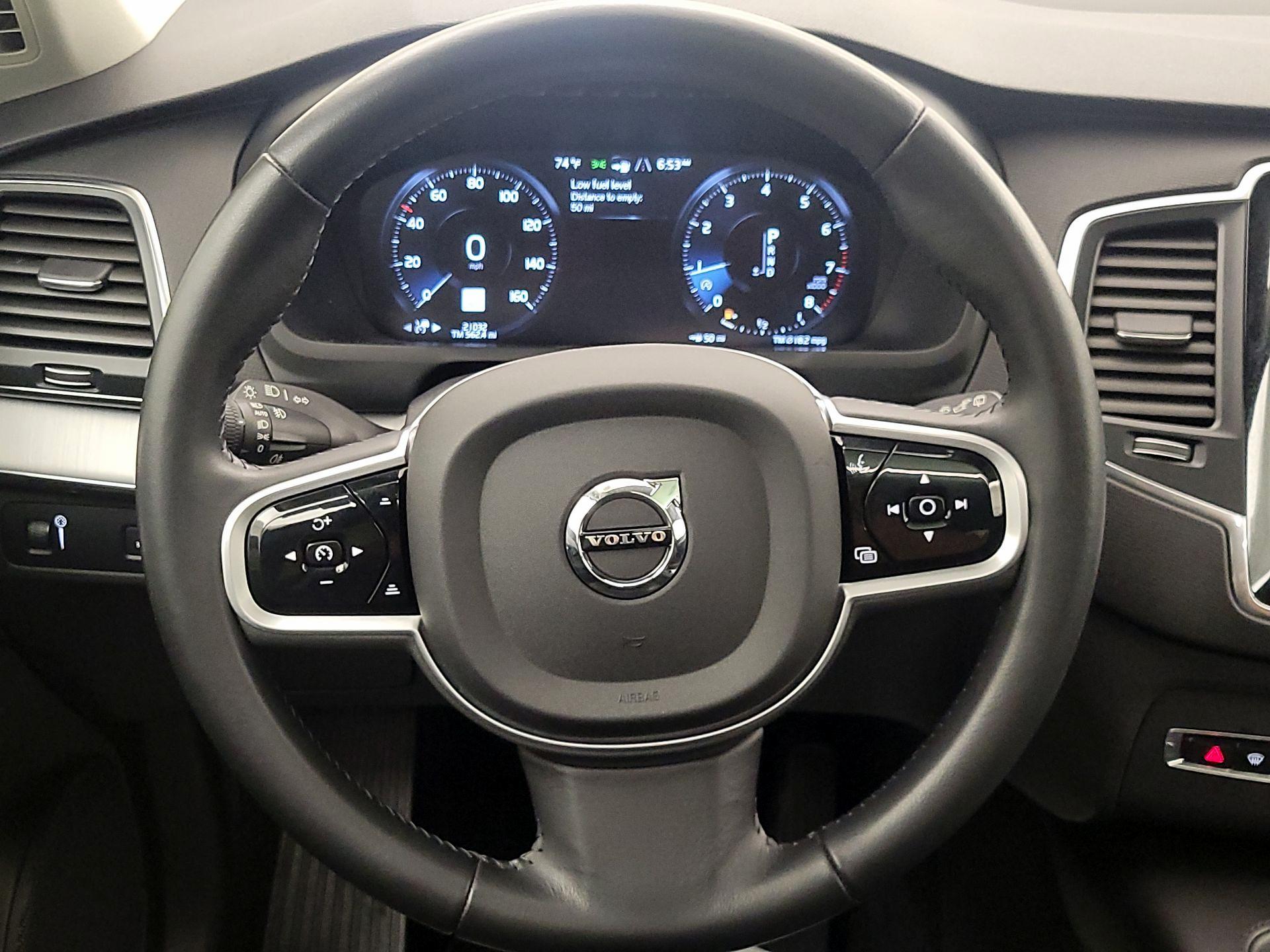 Thumbnail: 2022 Volvo XC90 - 10
