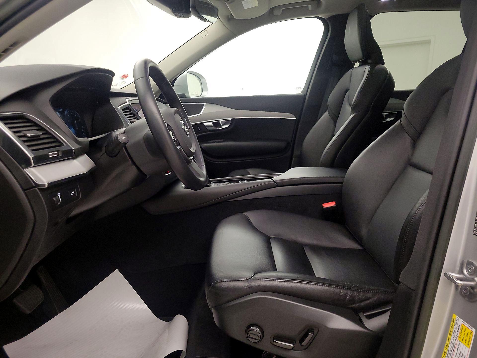 Thumbnail: 2022 Volvo XC90 - 11