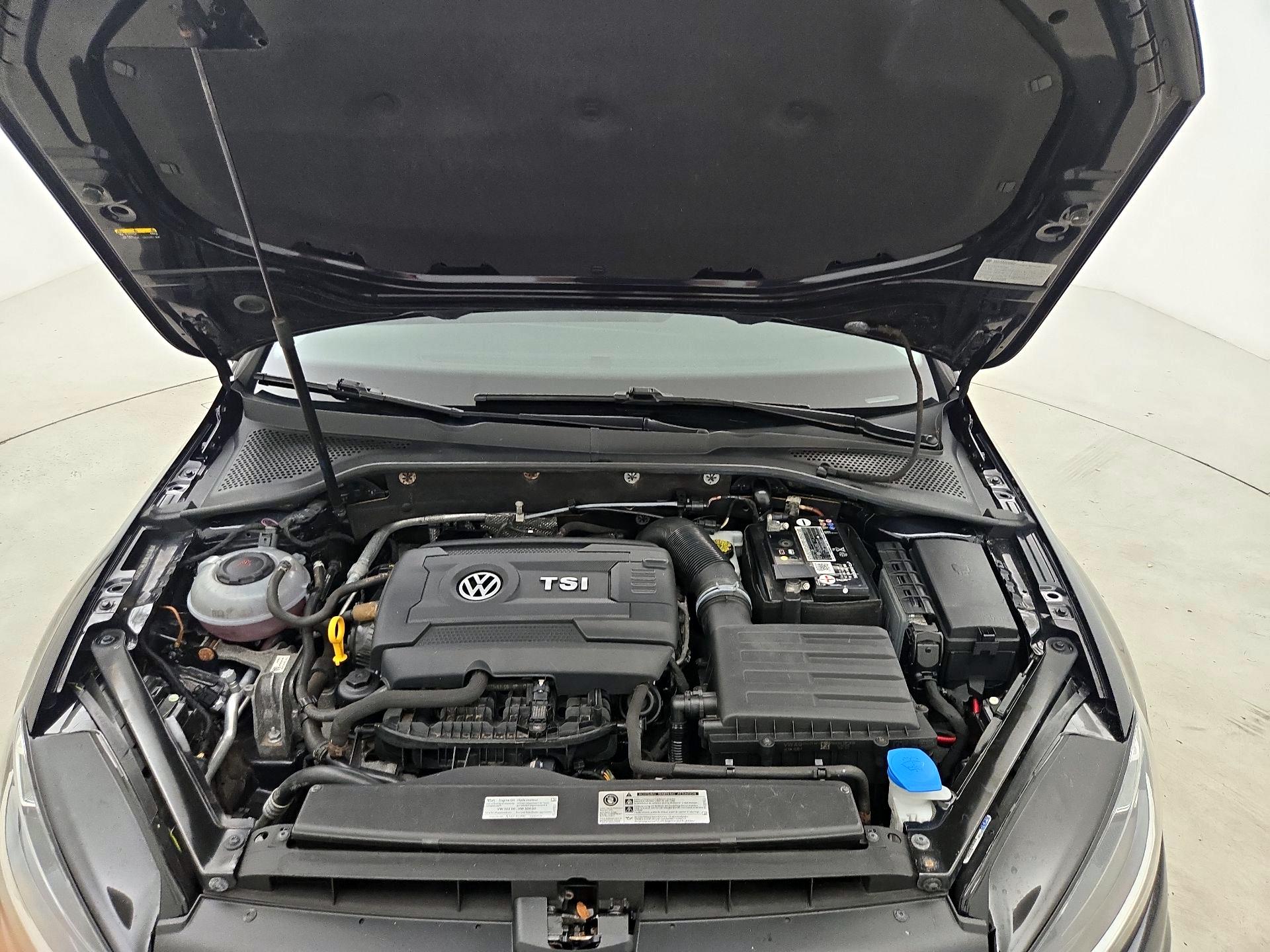 Thumbnail: 2018 Volkswagen Golf - 19