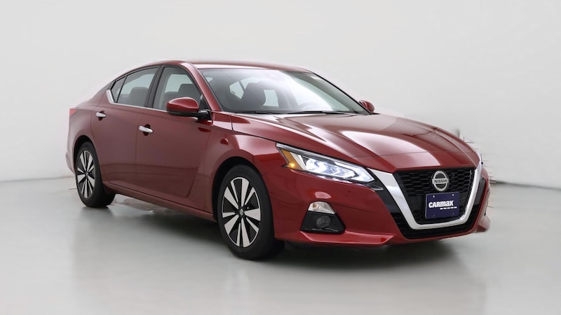 2019 Nissan Altima SL Hero Image