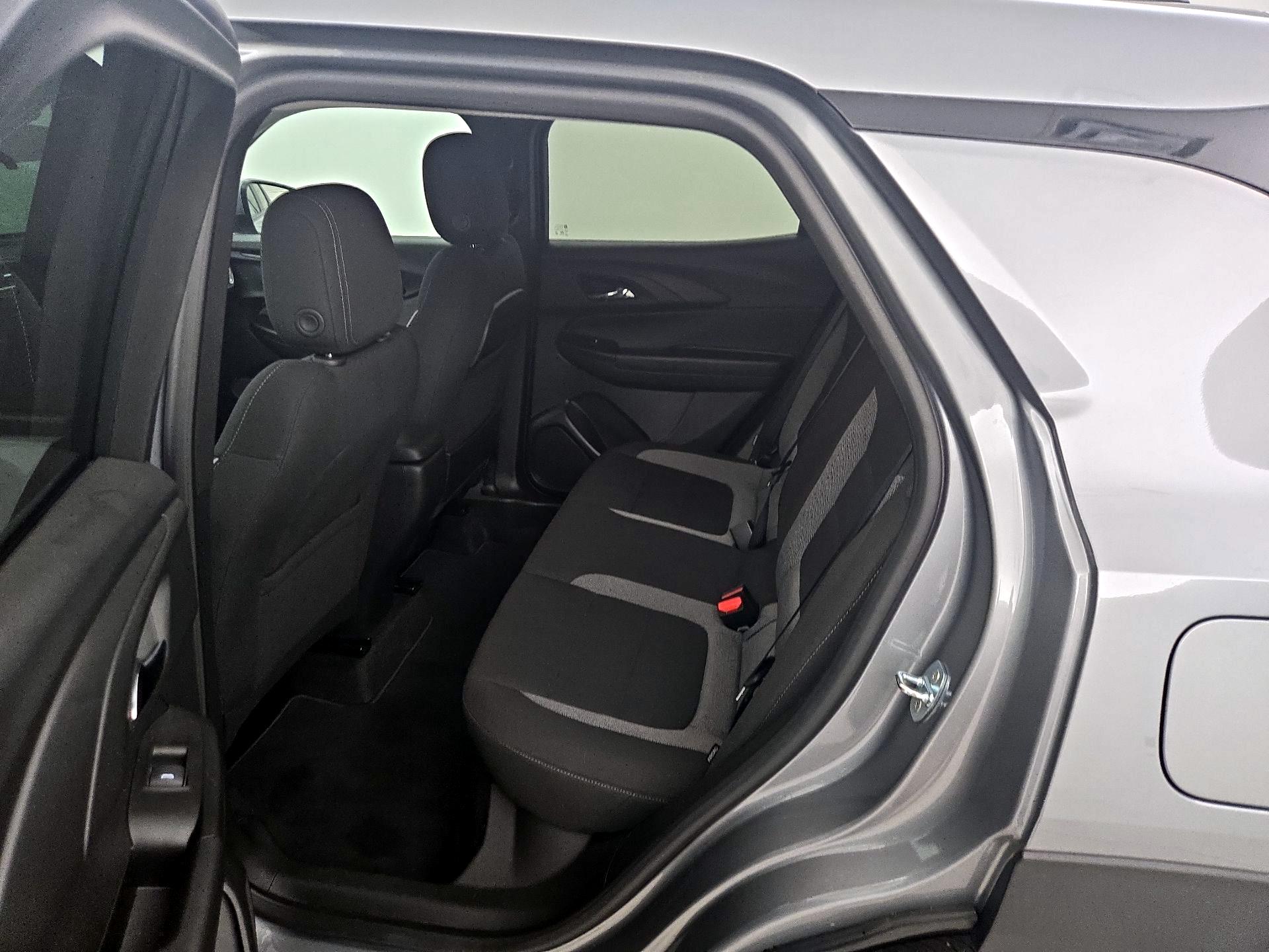 Thumbnail: 2023 Chevrolet TrailBlazer - 19