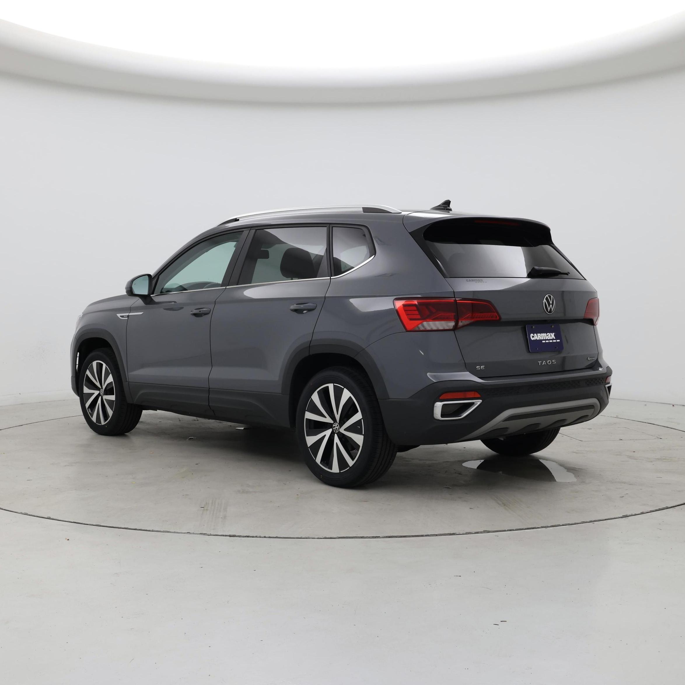 Thumbnail: 2022 Volkswagen Taos - 2
