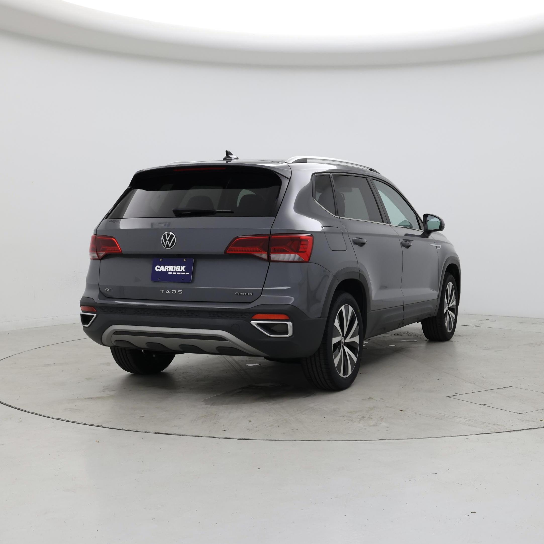 Thumbnail: 2022 Volkswagen Taos - 8