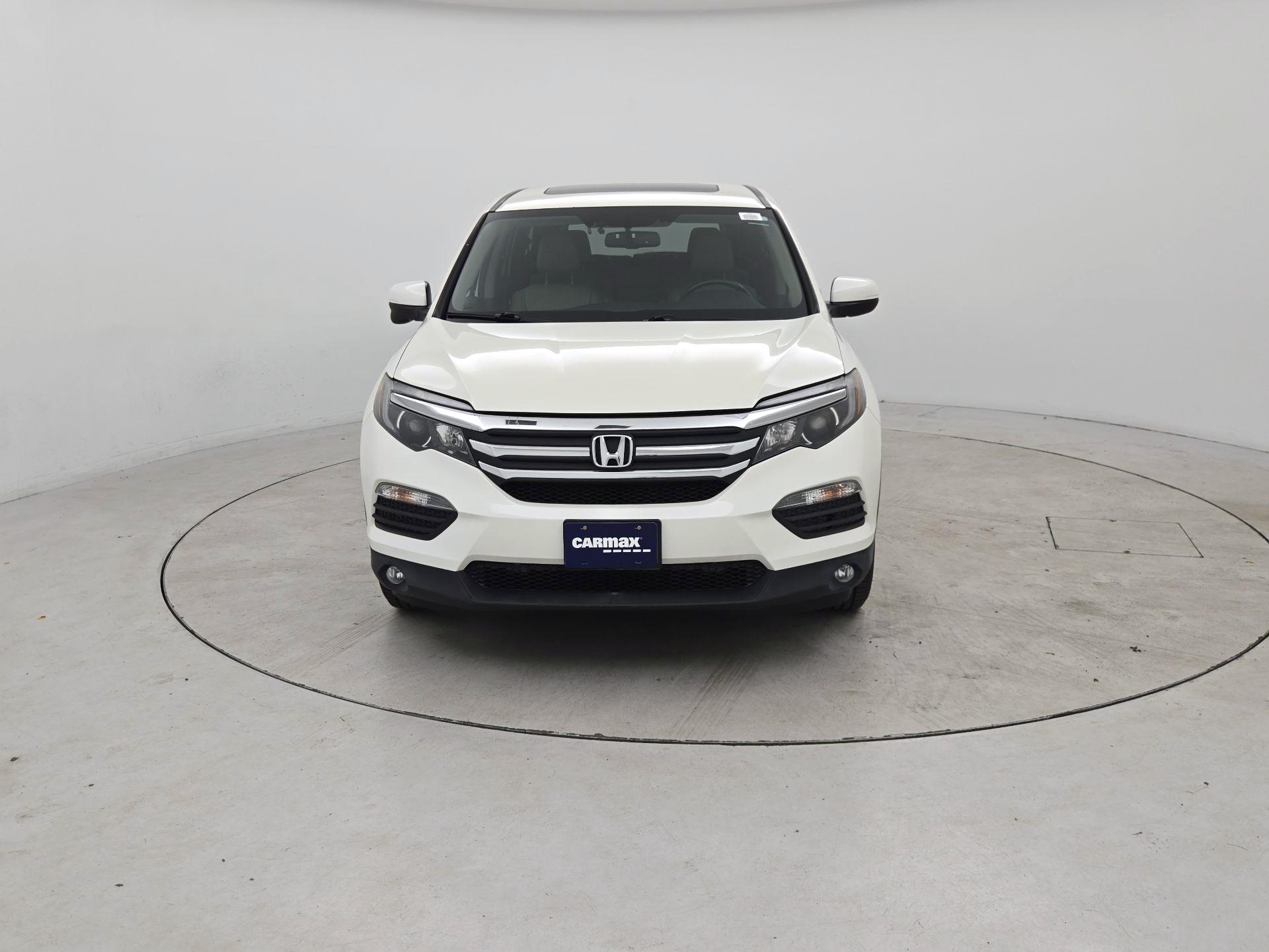 Thumbnail: 2016 Honda Pilot - 2
