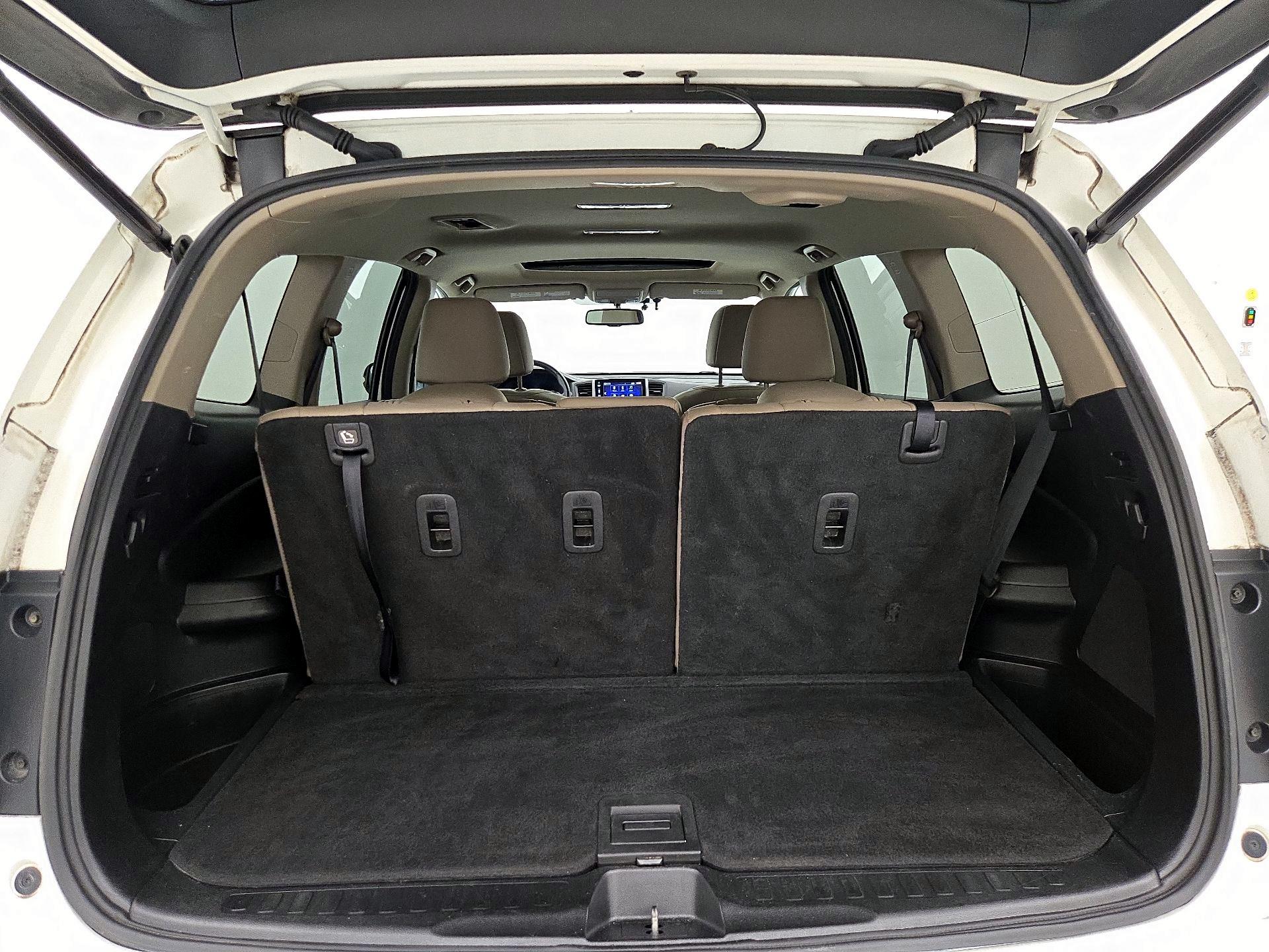 Thumbnail: 2016 Honda Pilot - 20