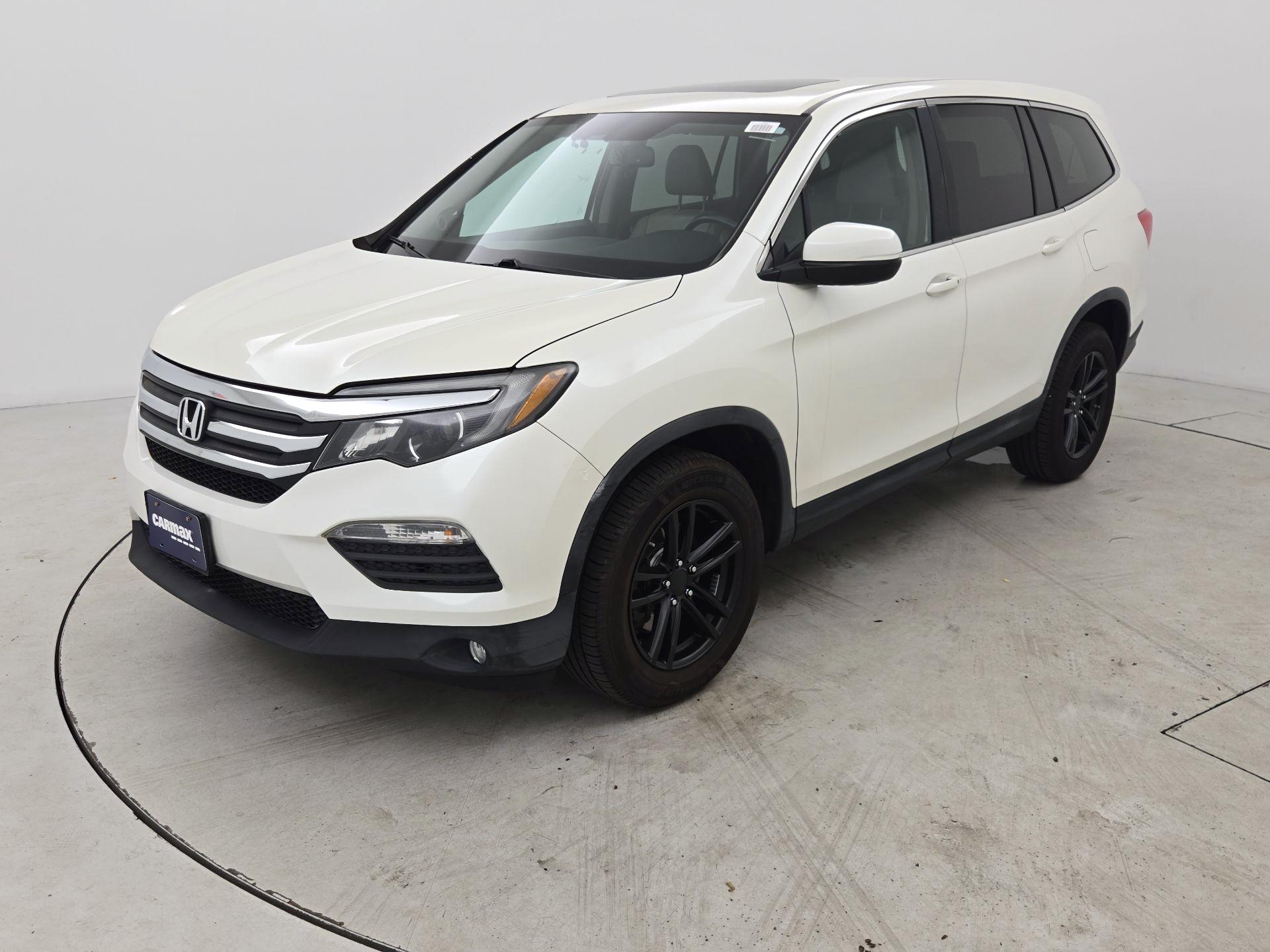 Thumbnail: 2016 Honda Pilot - 3