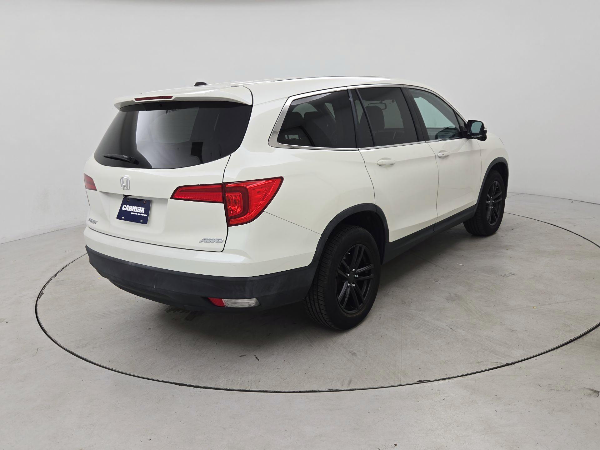 Thumbnail: 2016 Honda Pilot - 5