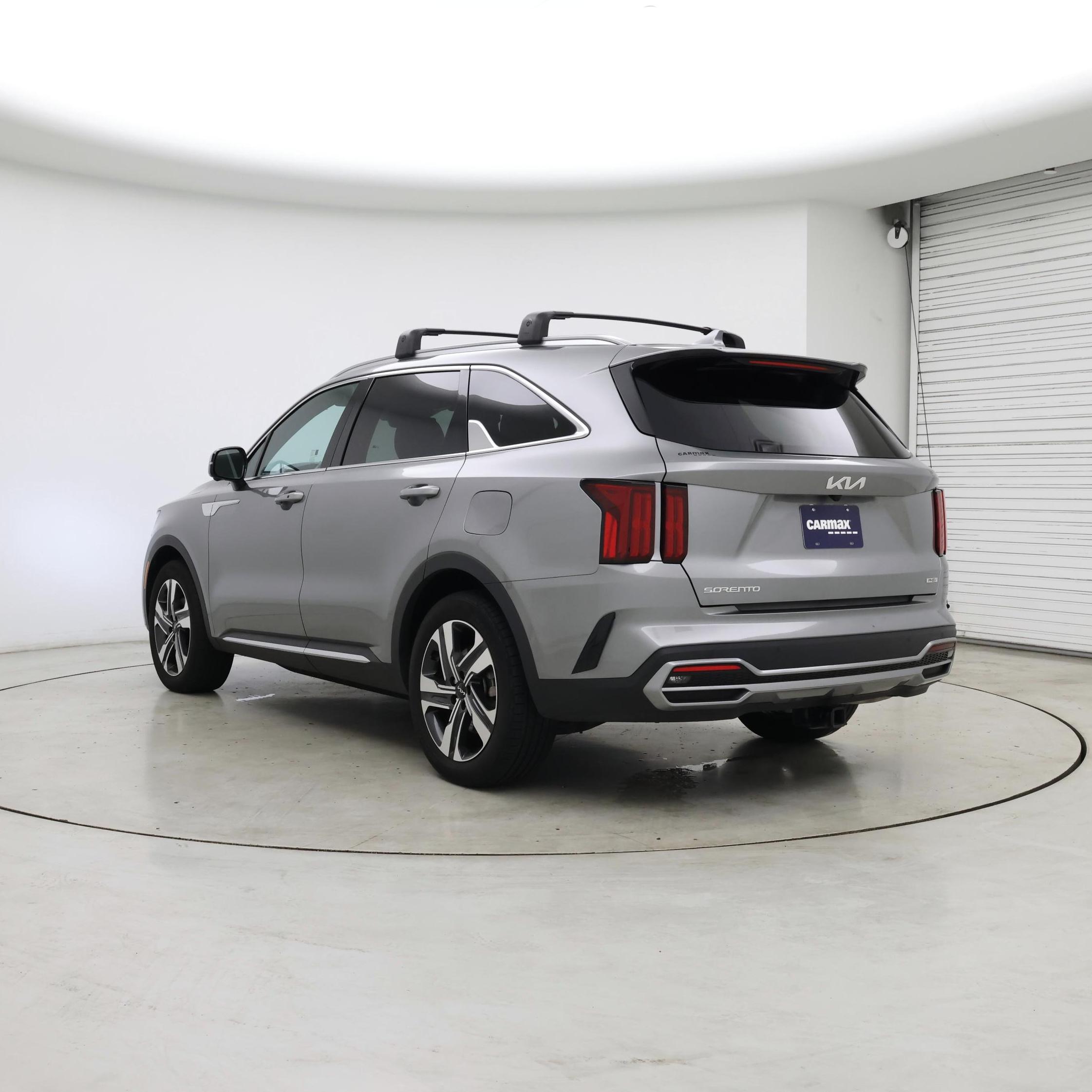 Thumbnail: 2023 Kia Sorento - 2