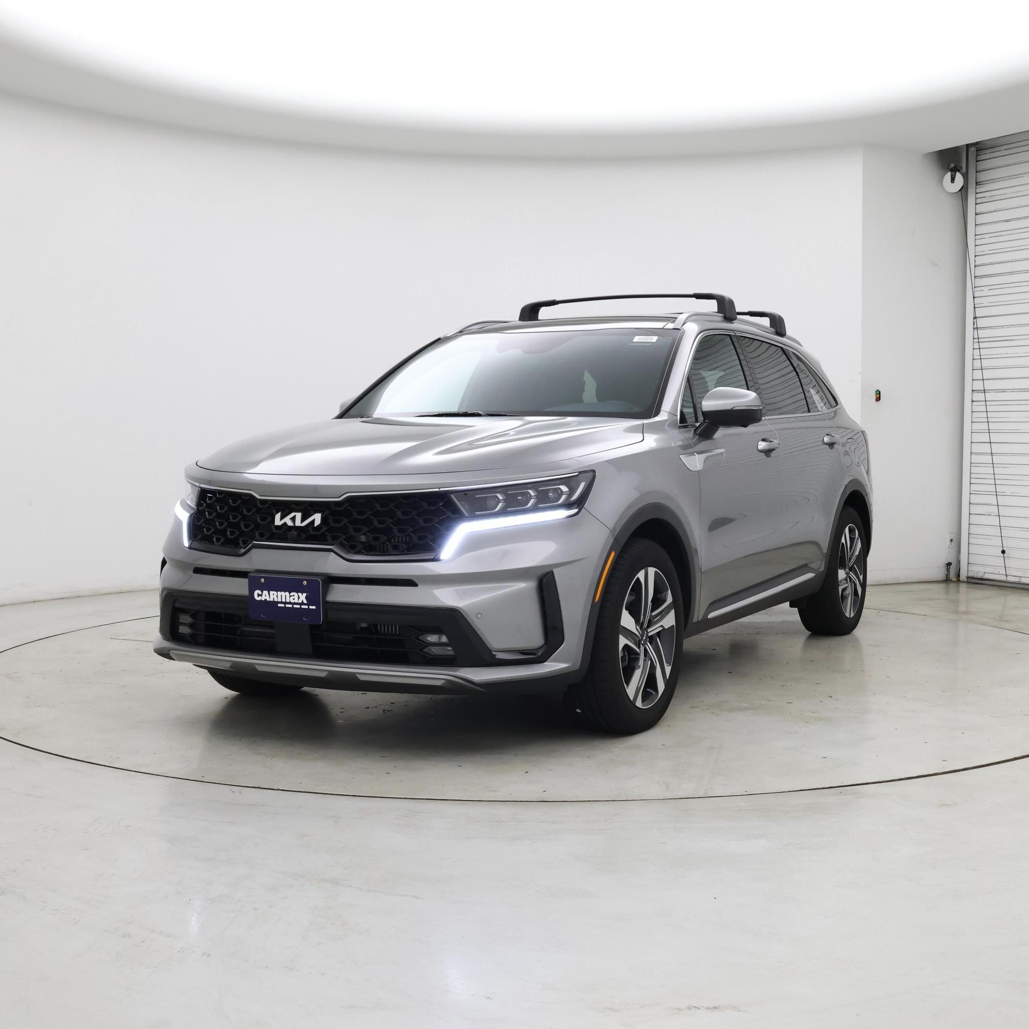 Thumbnail: 2023 Kia Sorento - 4