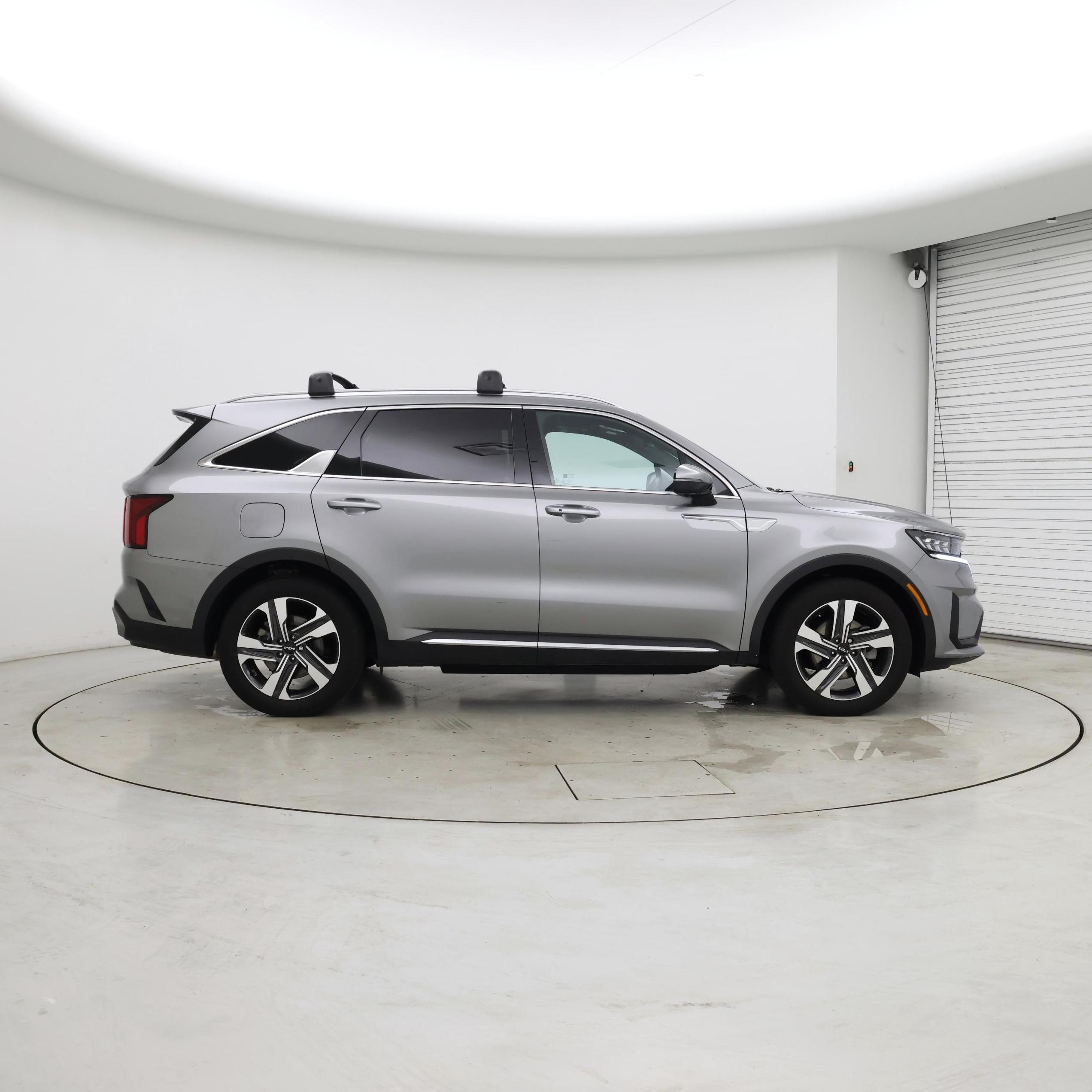 Thumbnail: 2023 Kia Sorento - 7