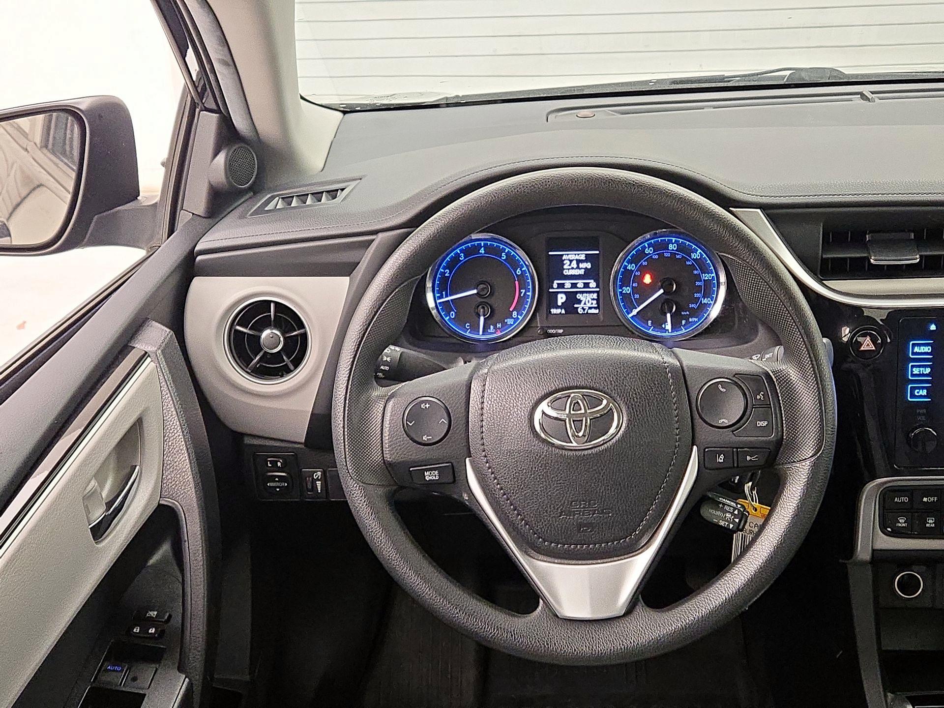 Thumbnail: 2019 Toyota Corolla - 10