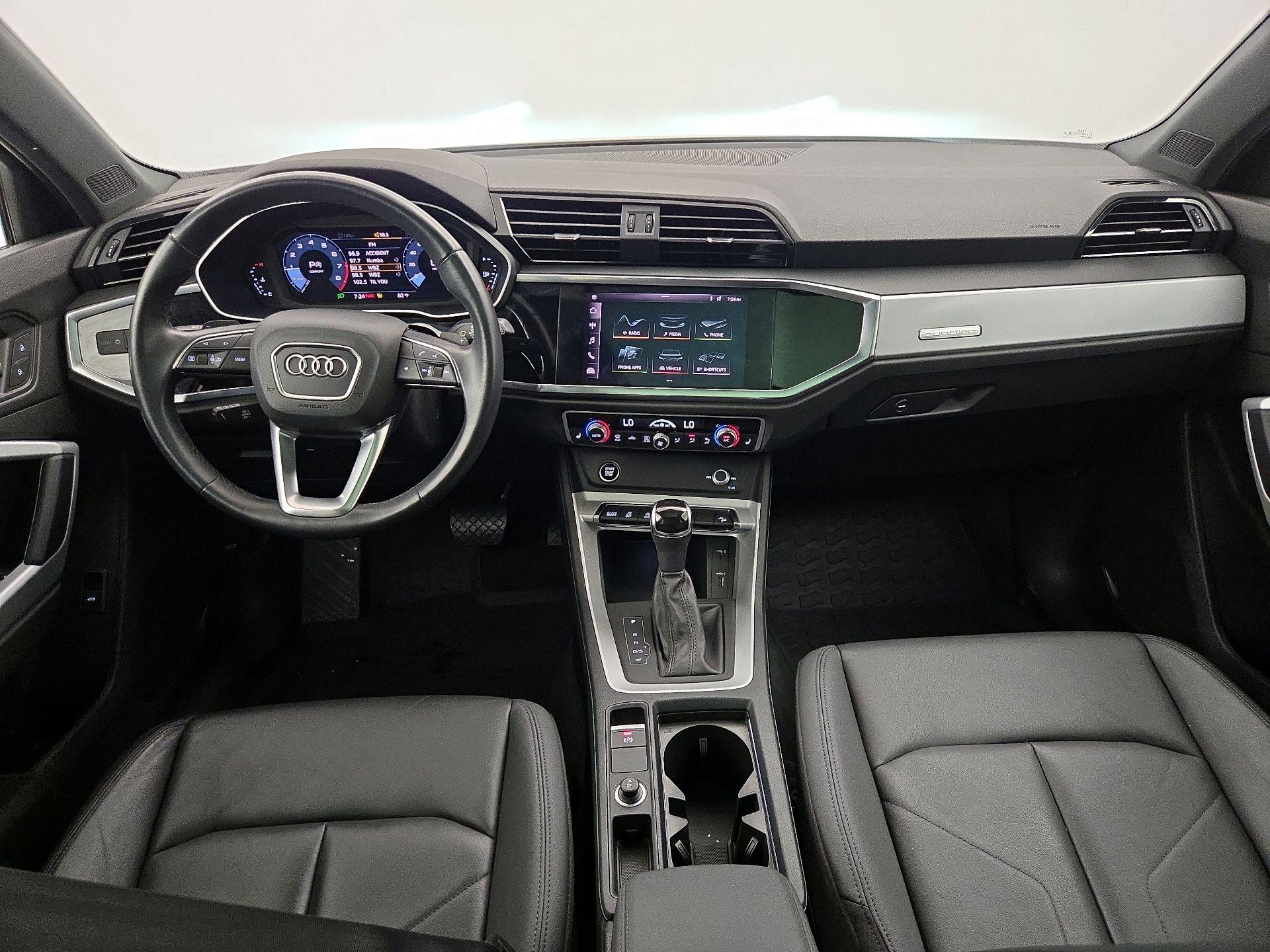 Thumbnail: 2021 Audi Q3 - 9
