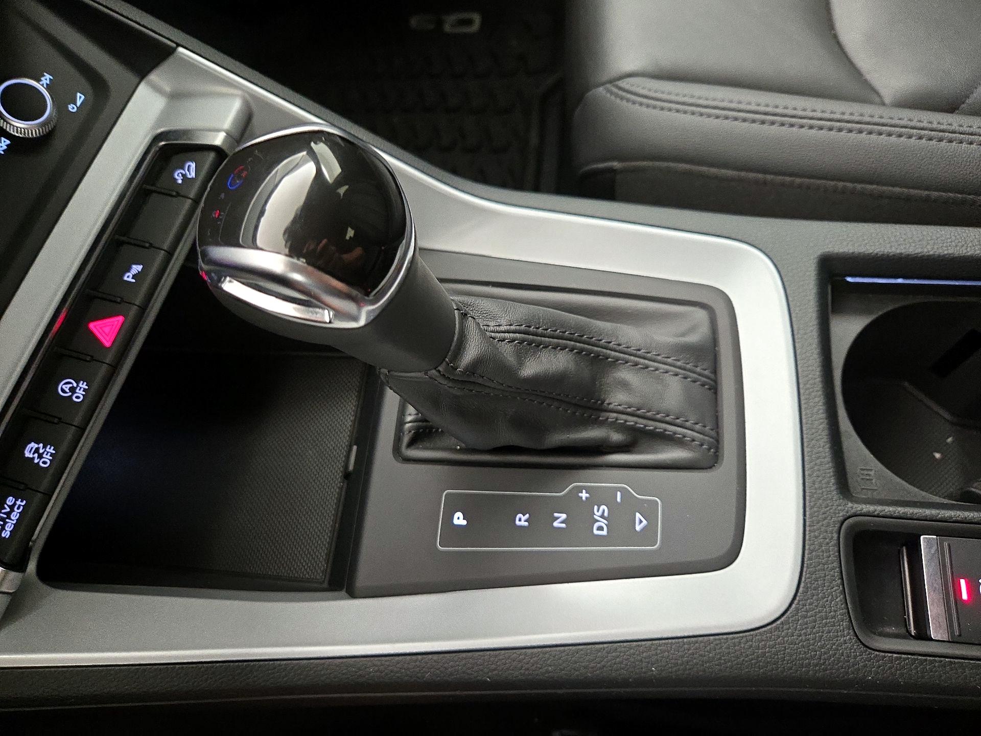 Thumbnail: 2021 Audi Q3 - 17