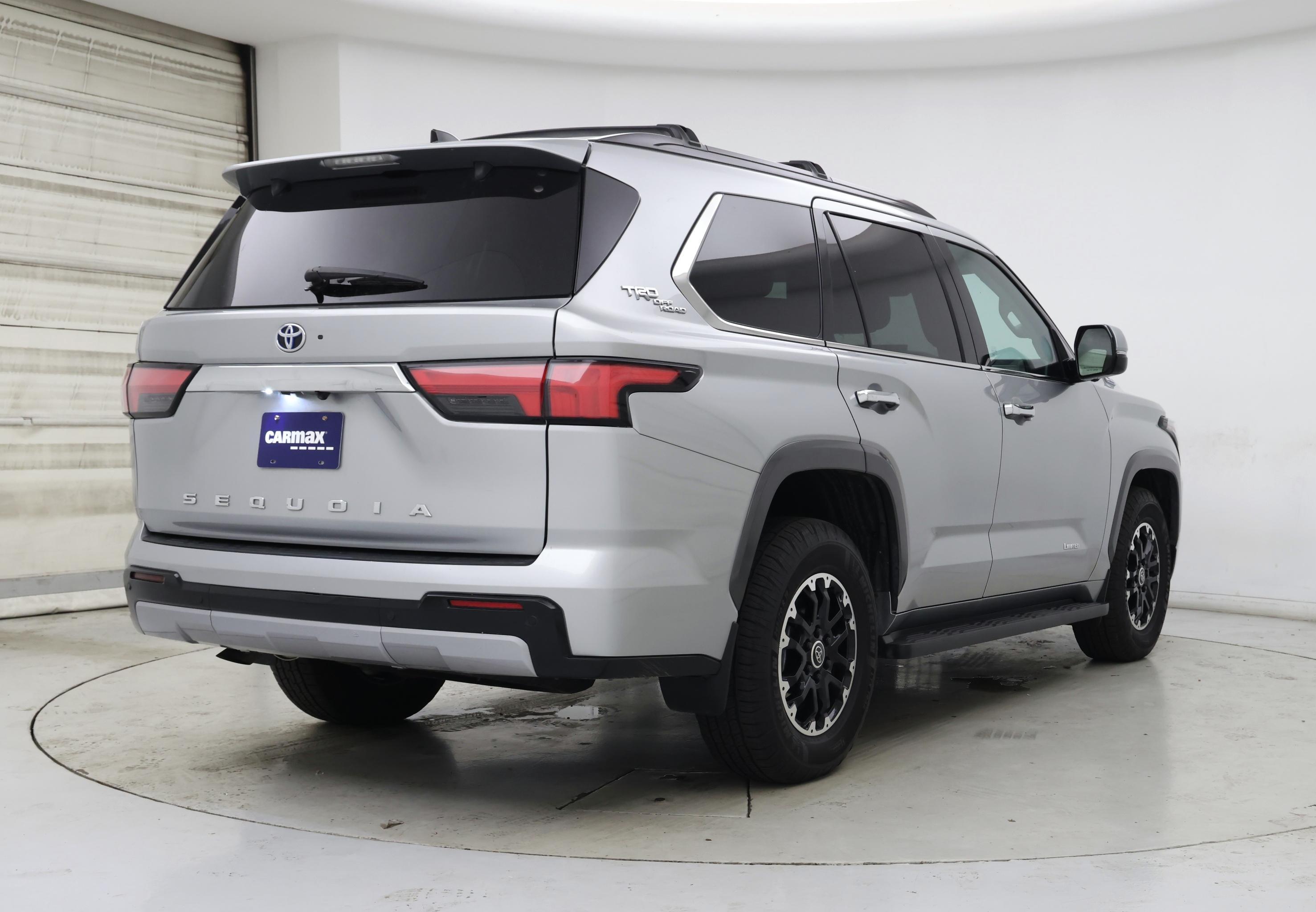 Thumbnail: 2023 Toyota Sequoia - 8