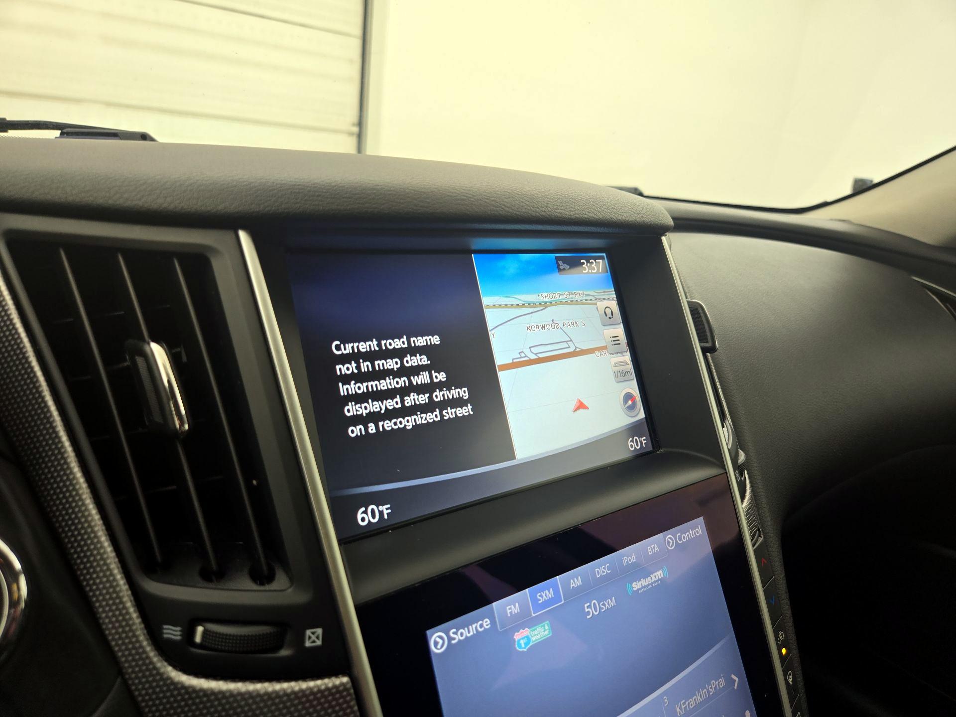 Thumbnail: 2015 INFINITI Q50 - 14