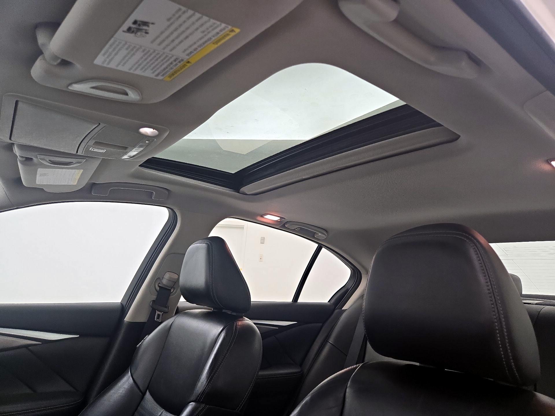 Thumbnail: 2015 INFINITI Q50 - 20