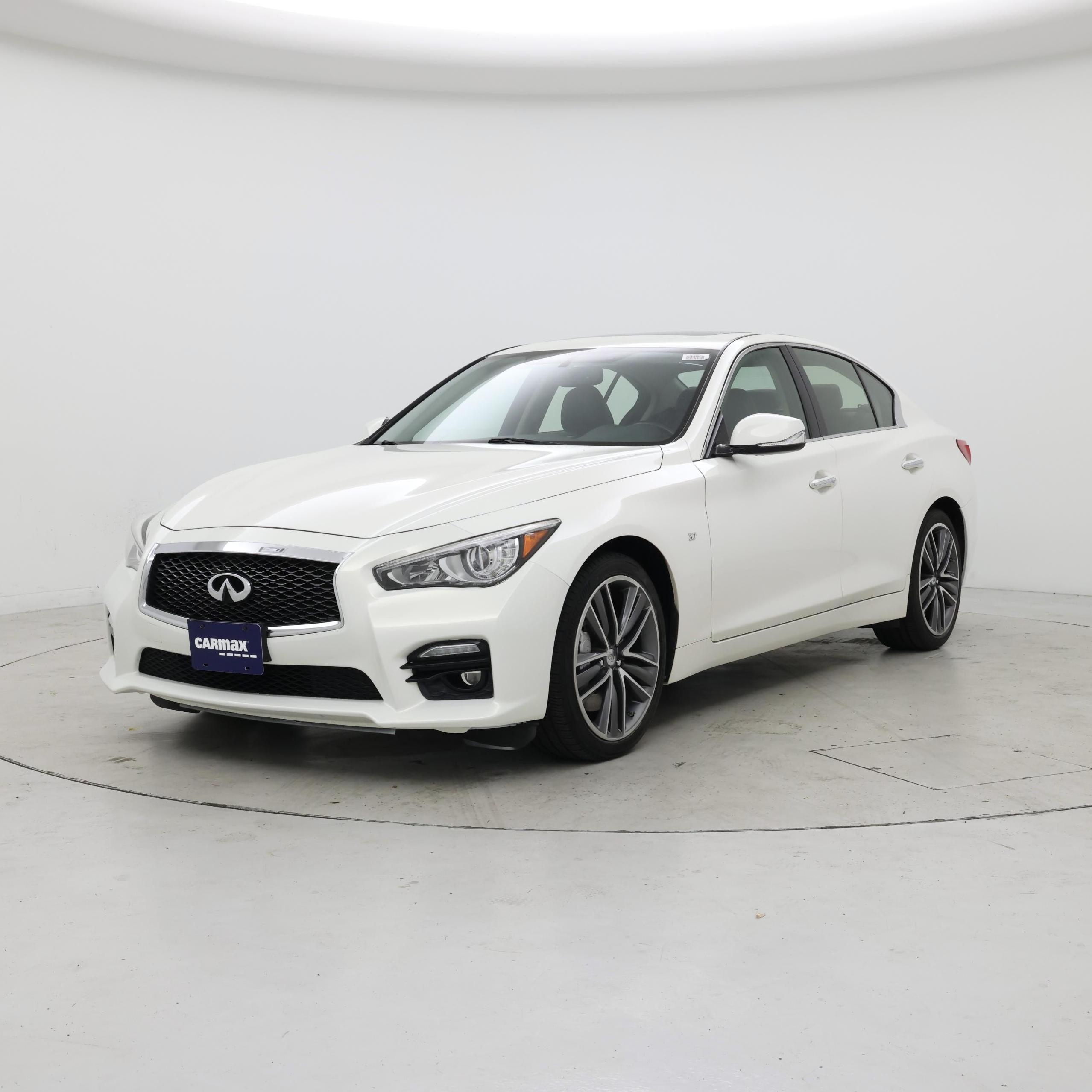 Thumbnail: 2015 INFINITI Q50 - 4