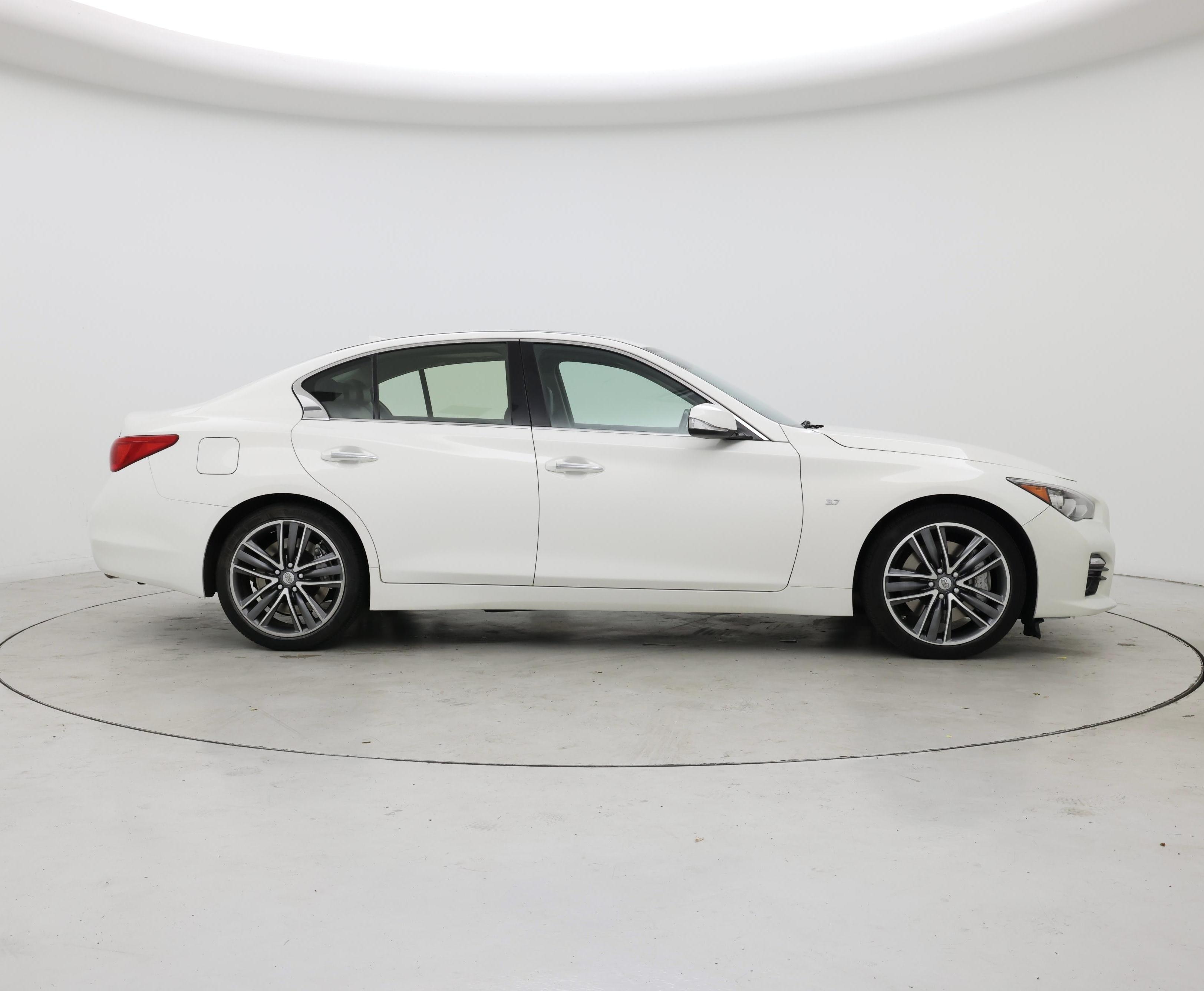 Thumbnail: 2015 INFINITI Q50 - 7