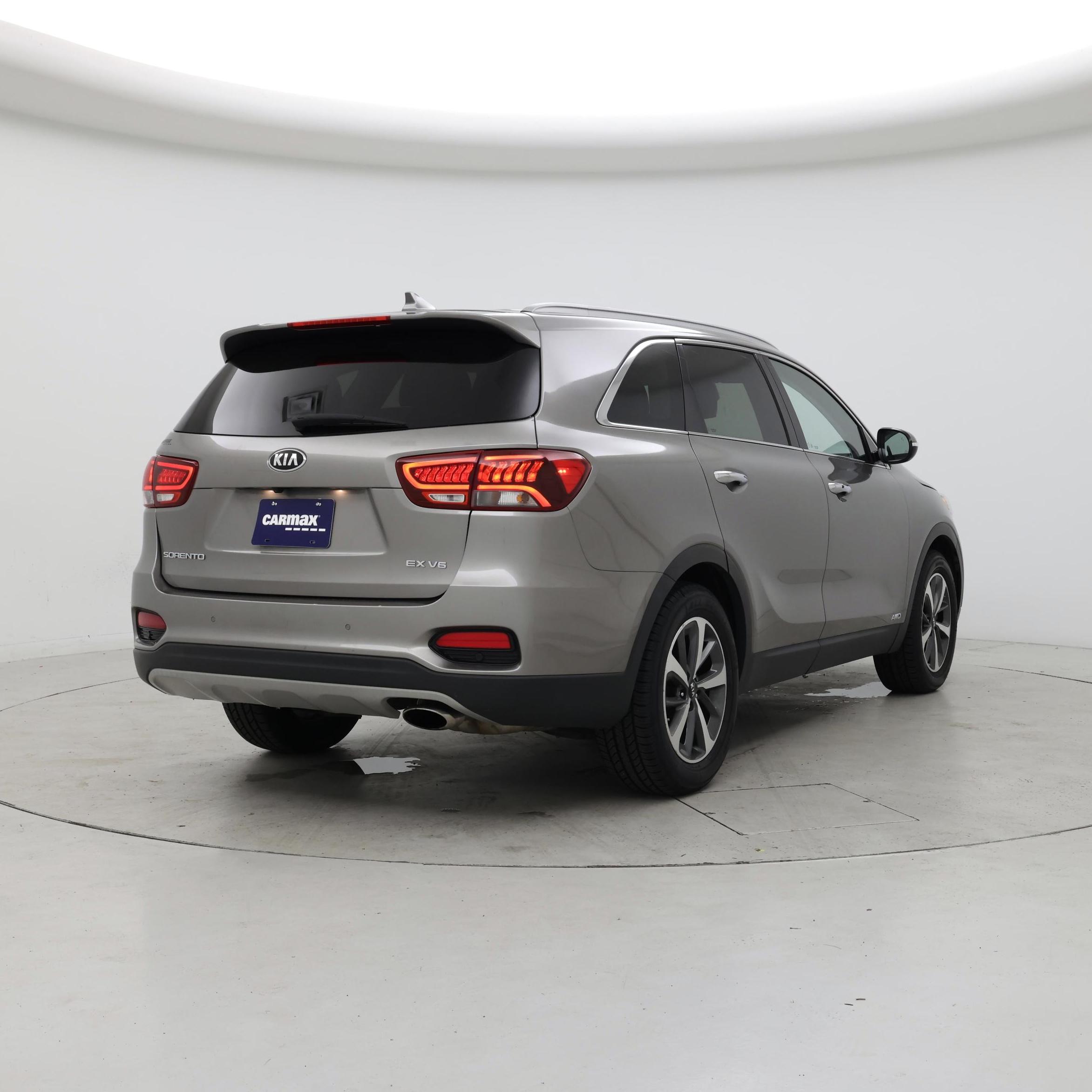 Thumbnail: 2019 Kia Sorento - 8