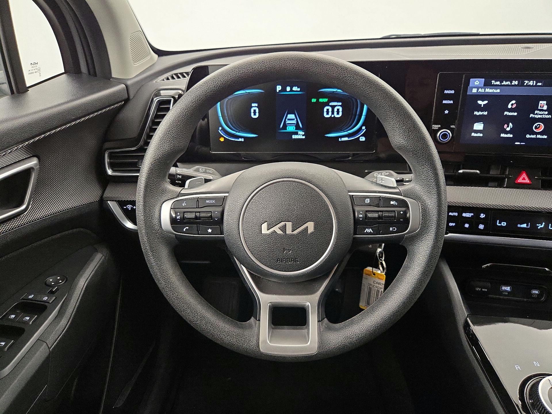 Thumbnail: 2023 Kia Sportage - 10