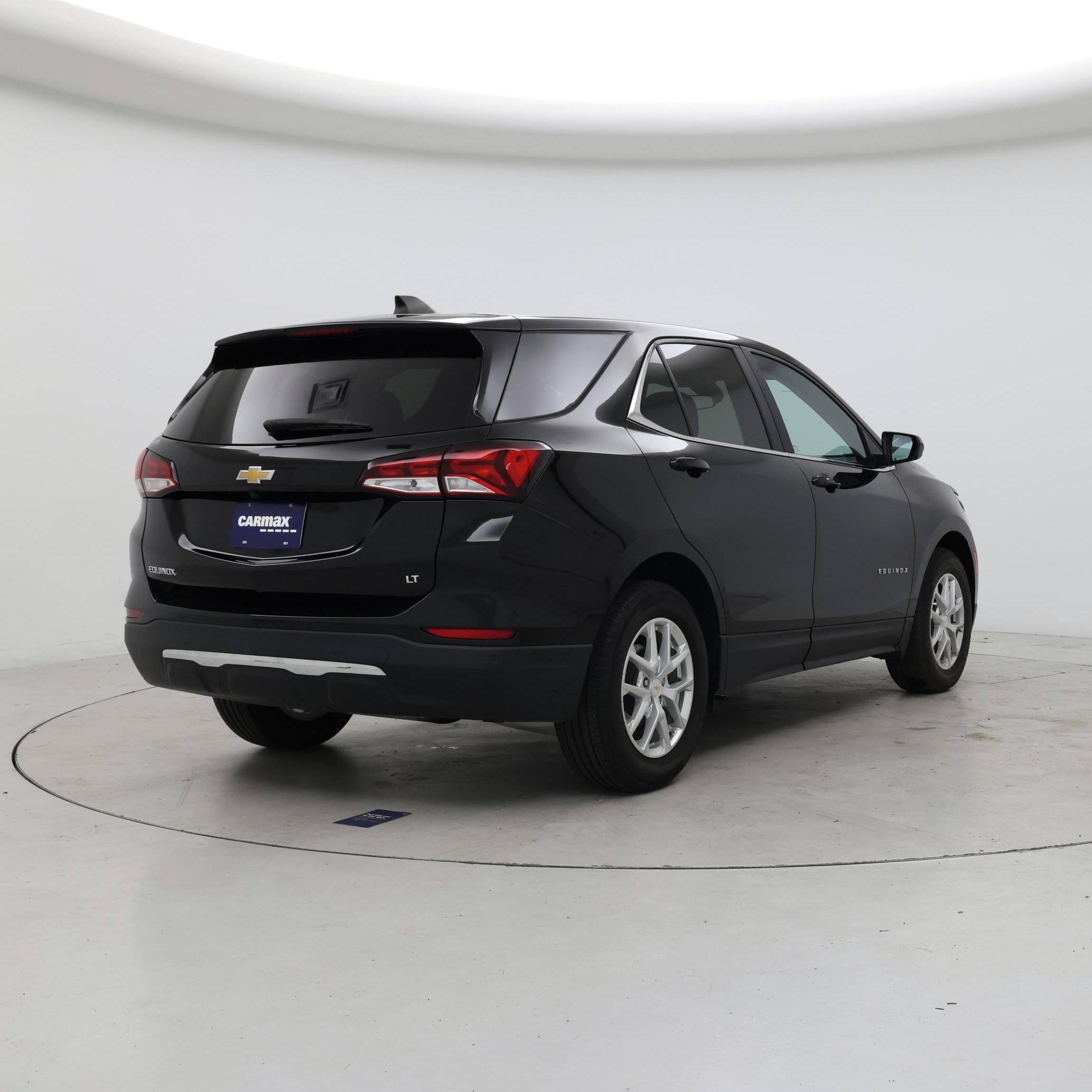 Thumbnail: 2022 Chevrolet Equinox - 8