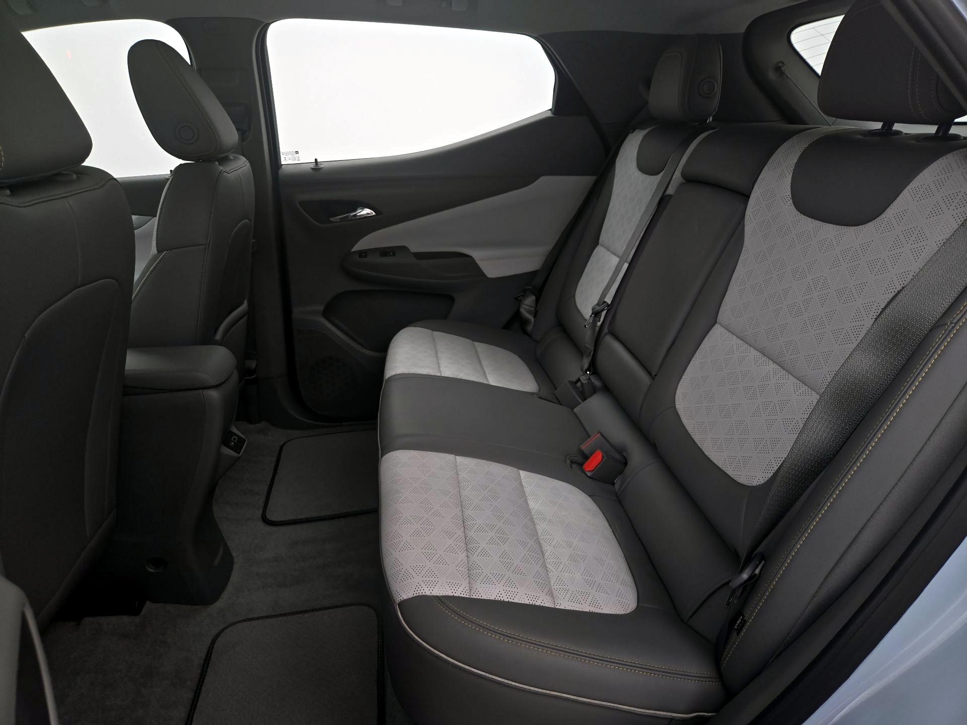 Thumbnail: 2023 Chevrolet Bolt EUV - 20