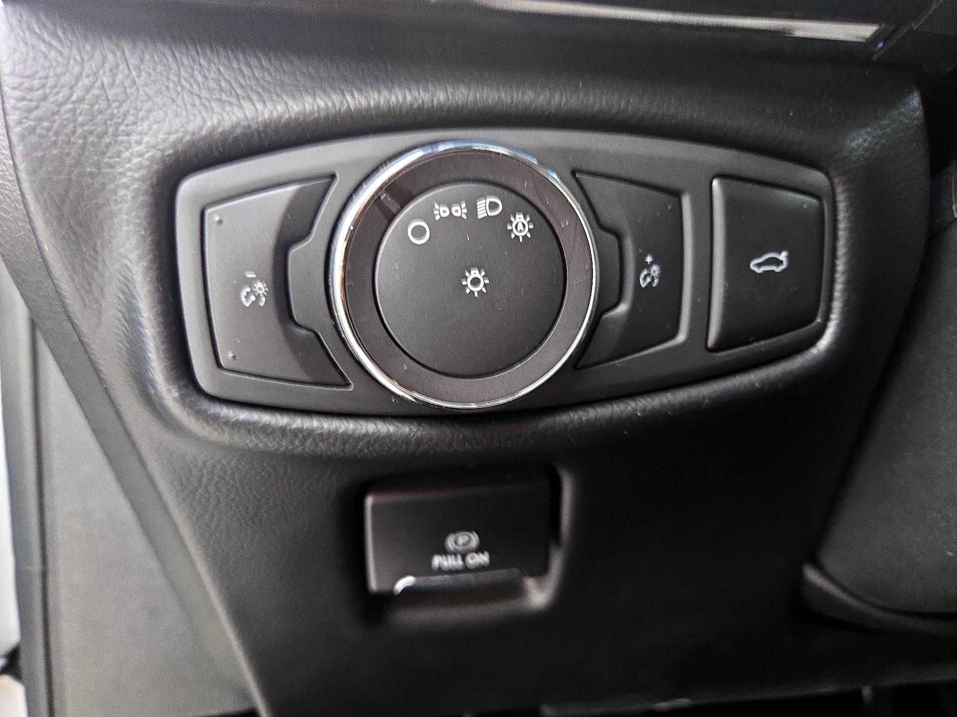Thumbnail: 2019 Lincoln MKZ - 13