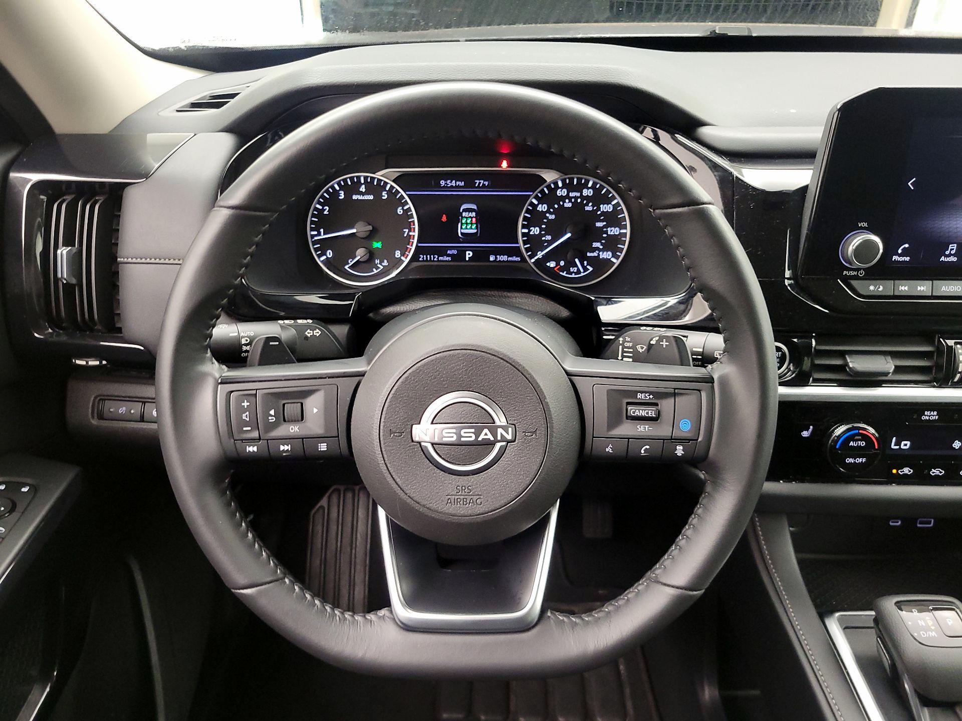 Thumbnail: 2024 Nissan Pathfinder - 10
