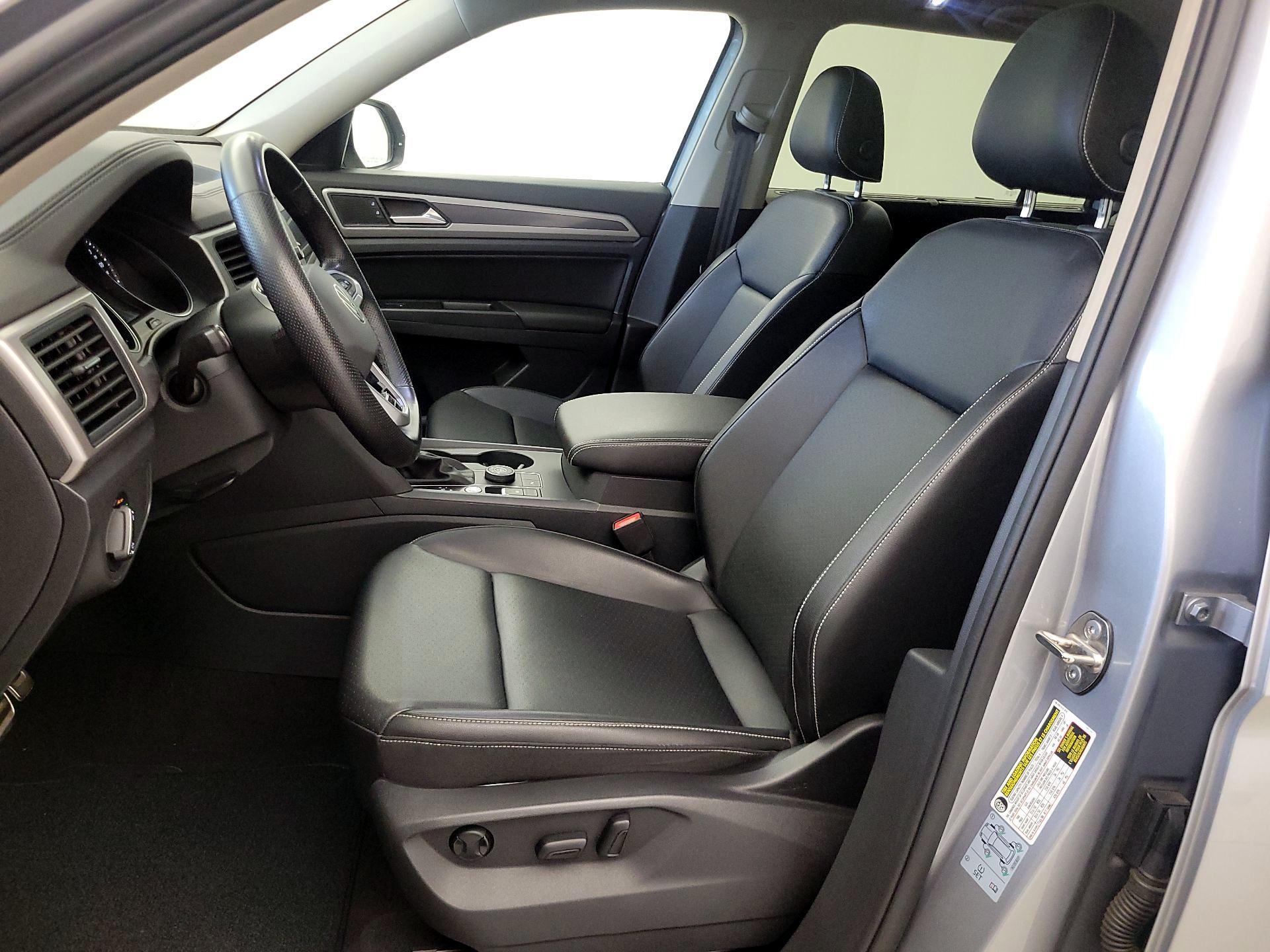 Thumbnail: 2021 Volkswagen Atlas - 11