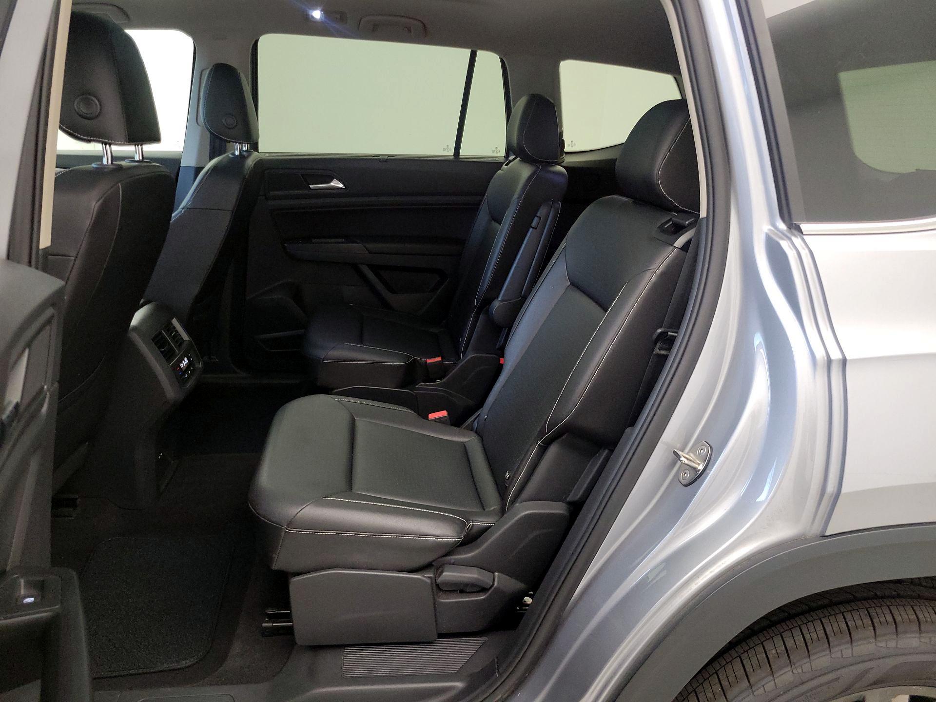 Thumbnail: 2021 Volkswagen Atlas - 20