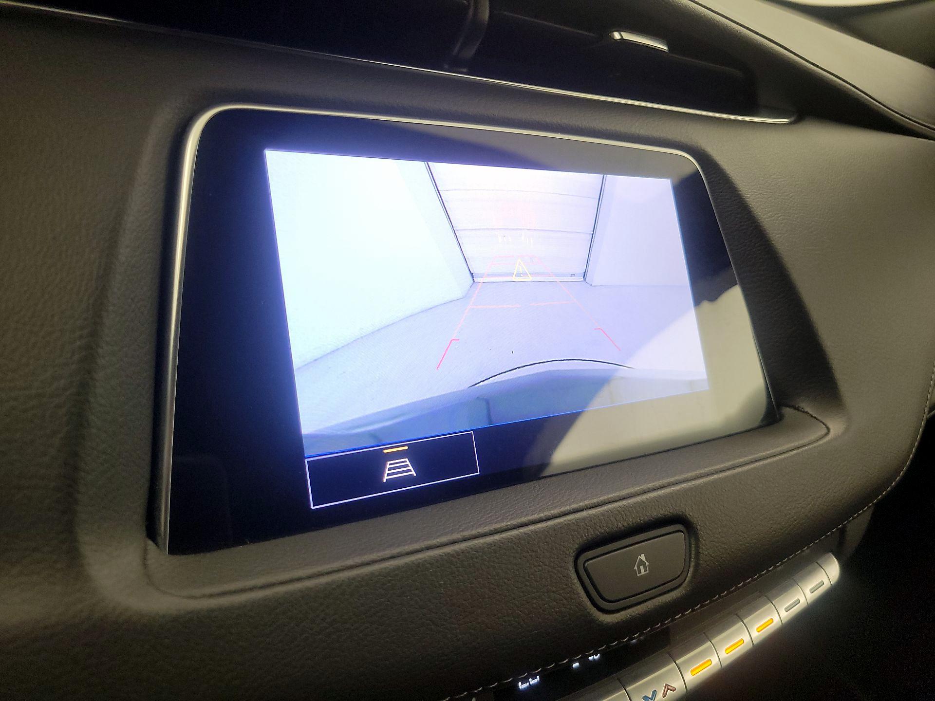 Thumbnail: 2023 Cadillac XT4 - 14
