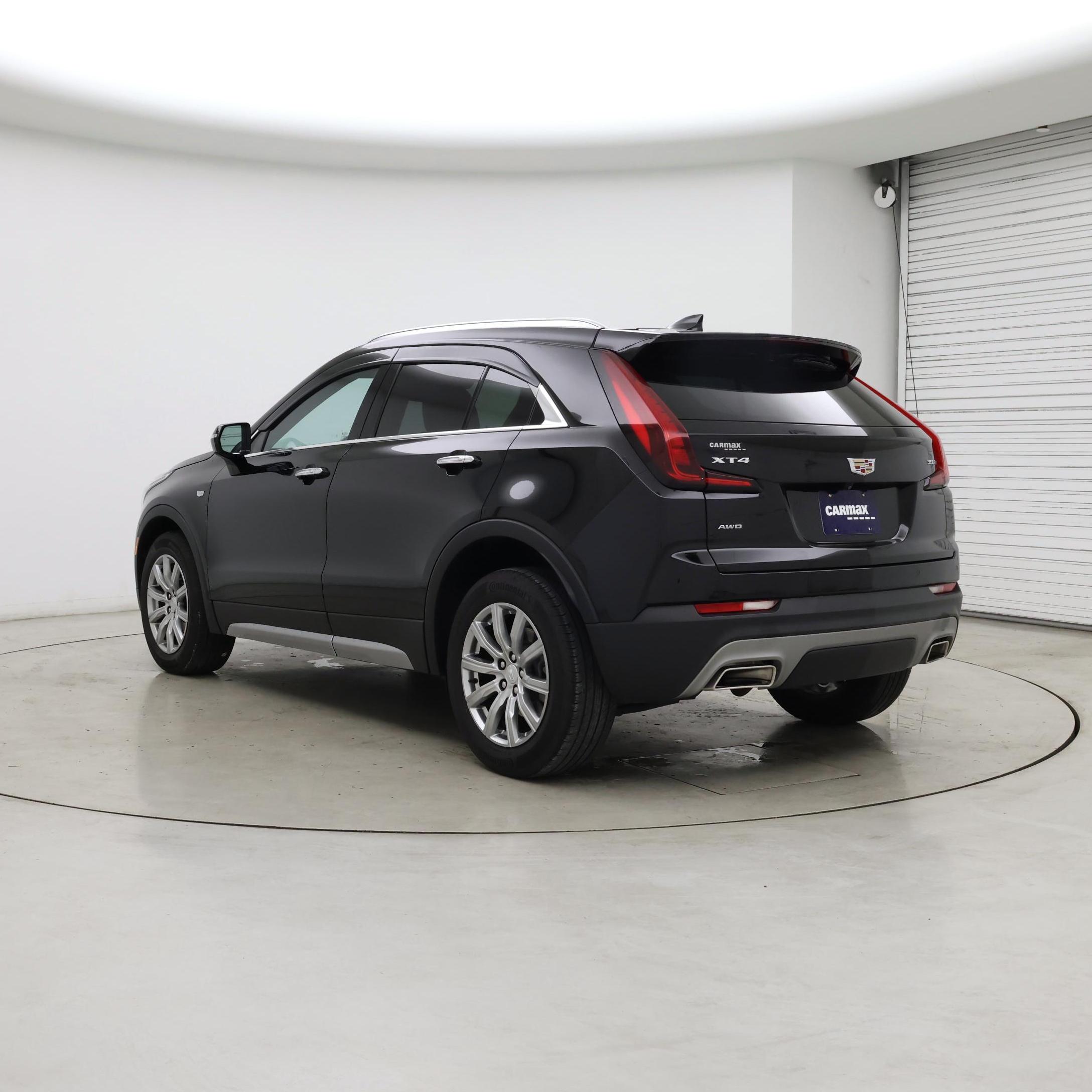 Thumbnail: 2023 Cadillac XT4 - 2